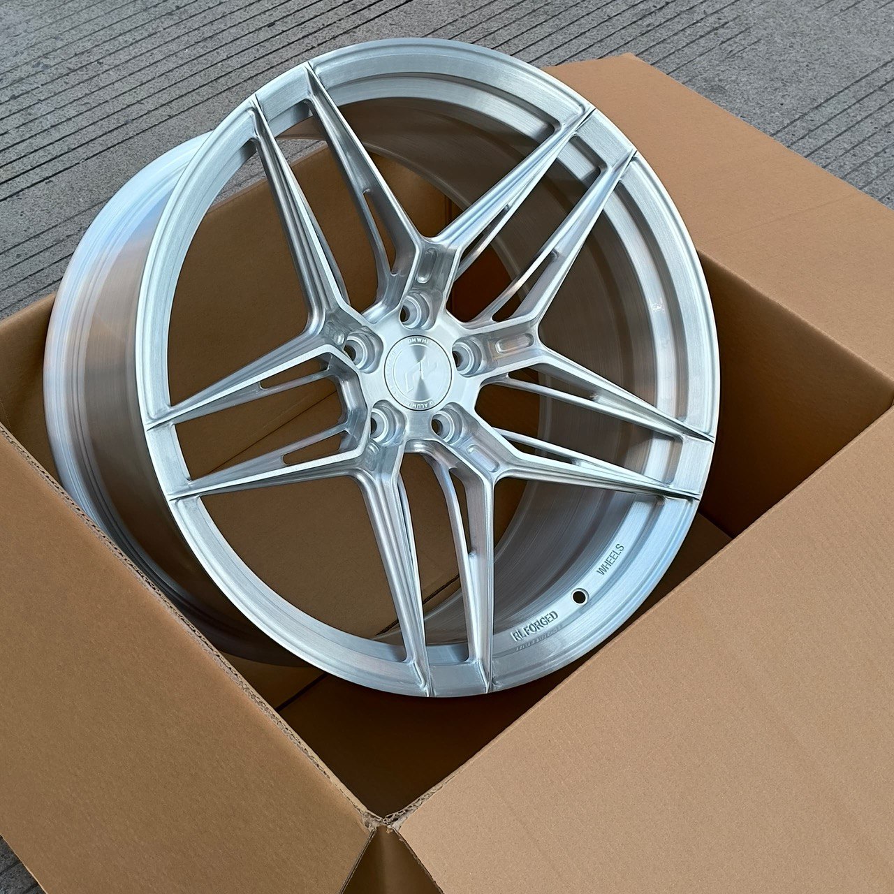 Колесный кованный диск RL Forged FWM01 series BMW VW AUDI и другие — изображение 3