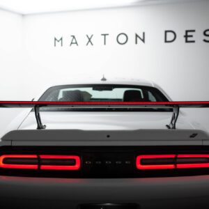 Maxton Design Карбоновый спойлер + светодиодная подсветка для Dodge Challenger Mk3
