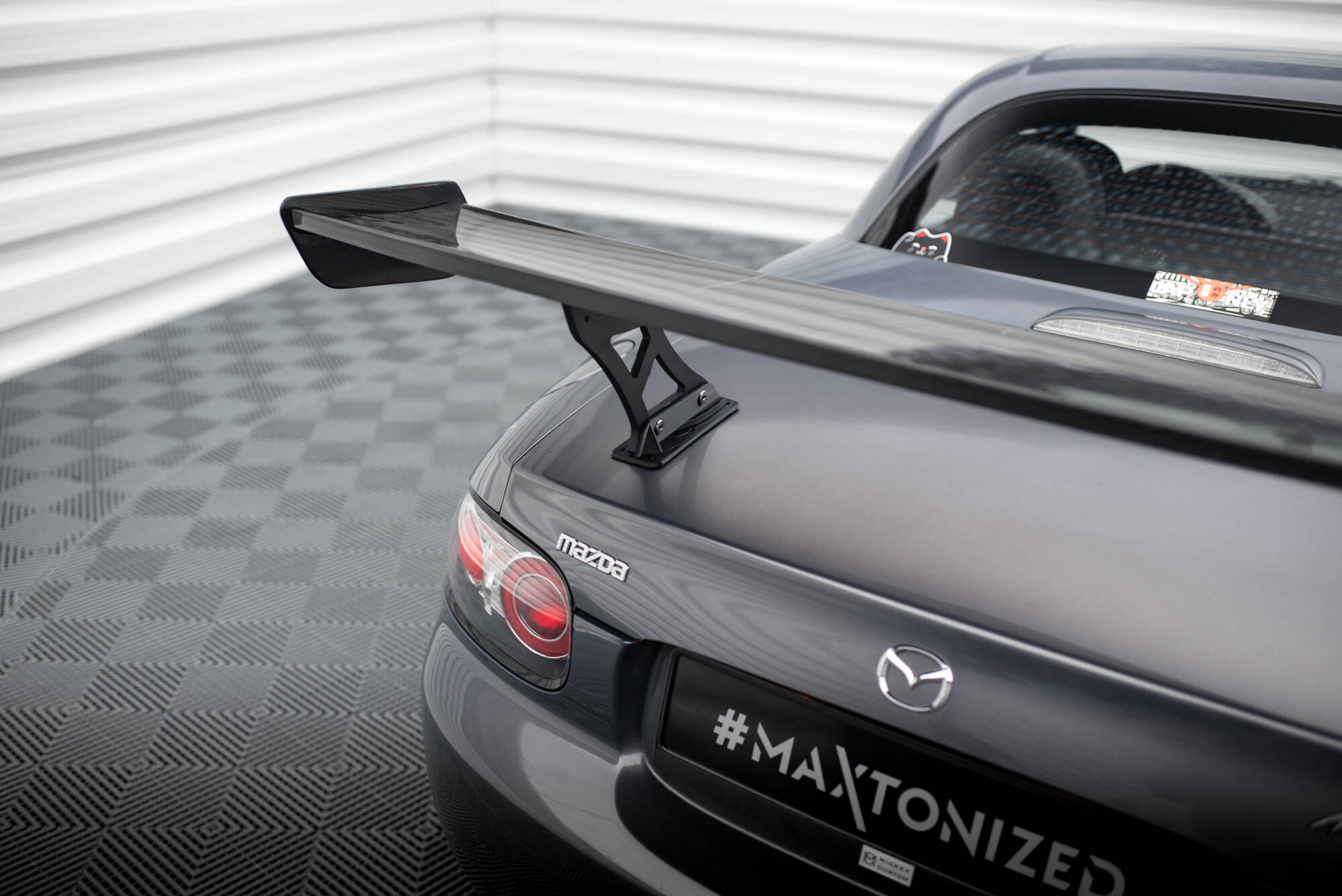 Maxton Design Карбоновый спойлер для Mazda MX5 Hardtop NC (MK3) — изображение 3