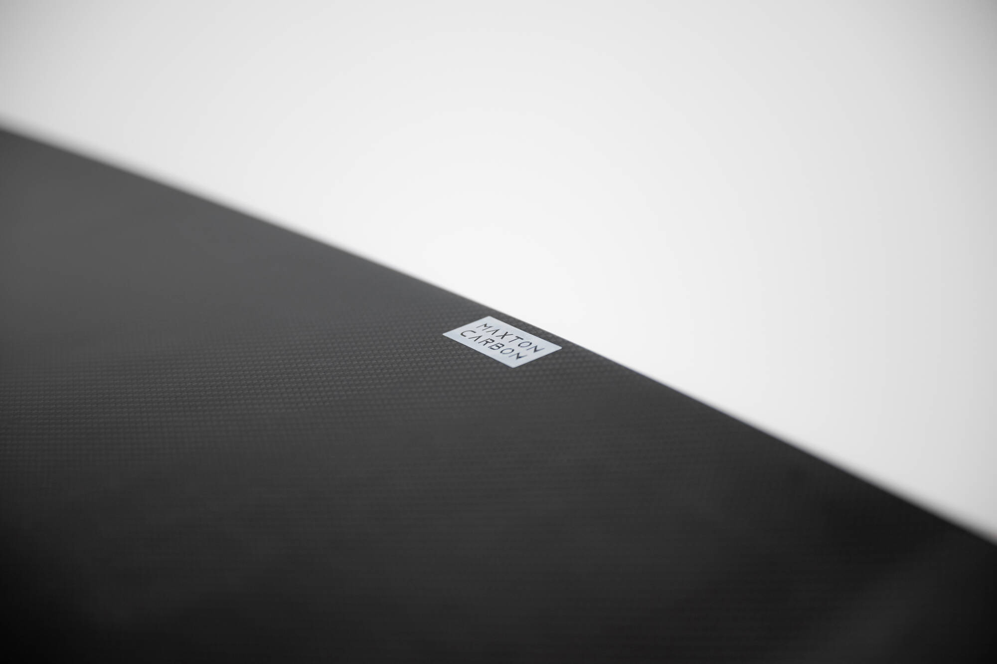 Maxton Design Карбоновый спойлер с внутренними кронштейнами и стойками для Mercedes-Benz CLA Coupe C118 / C118 Facelift — изображение 5