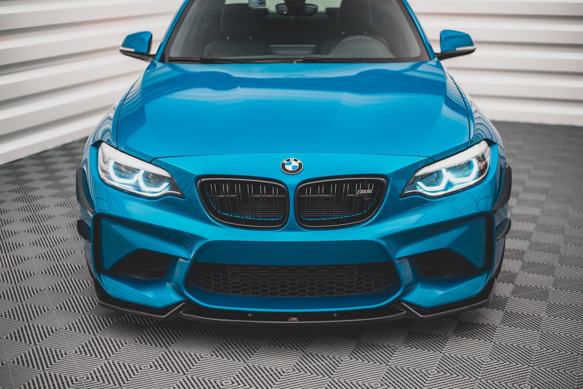 Maxton Design Передние бамперные аэродинамические элементы (канарды) BMW M2 F87 — изображение 3
