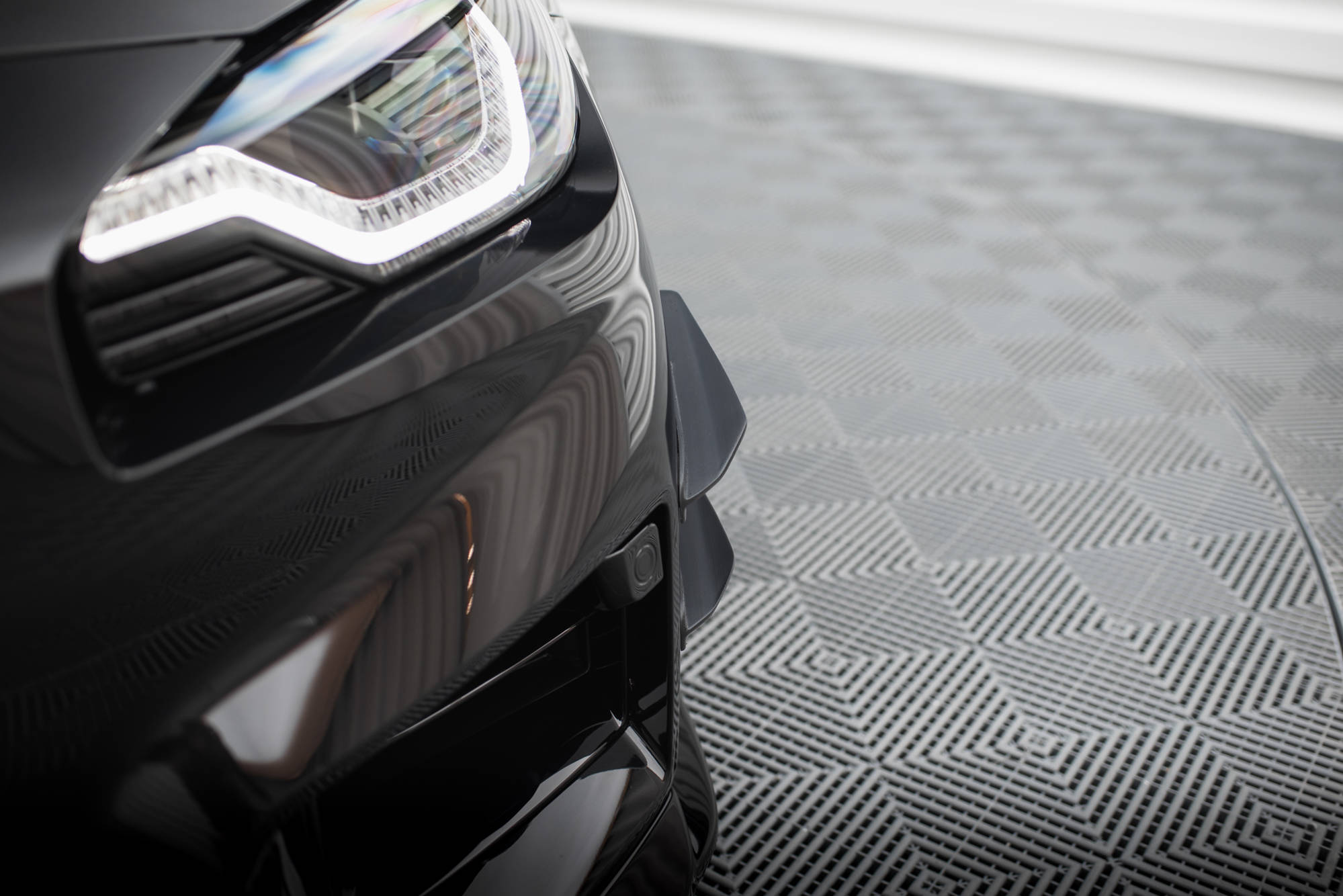 Maxton Design Передние бамперные аэродинамические элементы (канарды) BMW M2 G87 — изображение 3