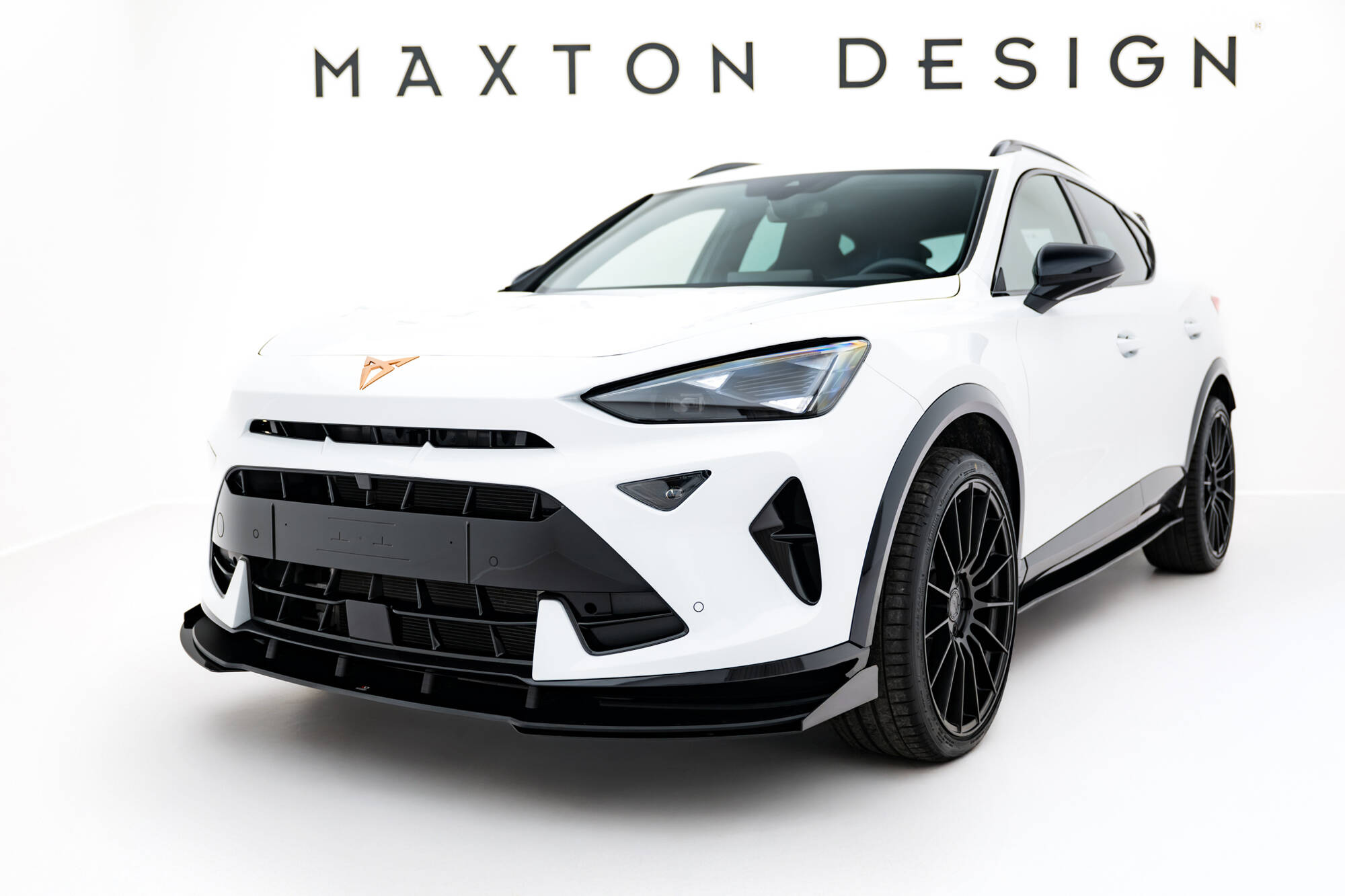 Maxton Design Передние закрылки Cupra Formentor Mk1 после рестайлинга — изображение 2