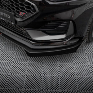 Maxton Design Передние брызговики Ford Fiesta ST Mk8 Facelift