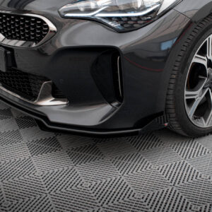 Maxton Design Передние брызговики Kia Stinger GT / GT-Line / Standard Mk1