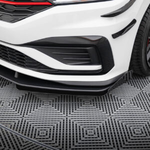 Maxton Design Передние закрылки Volkswagen Jetta GLI Mk7