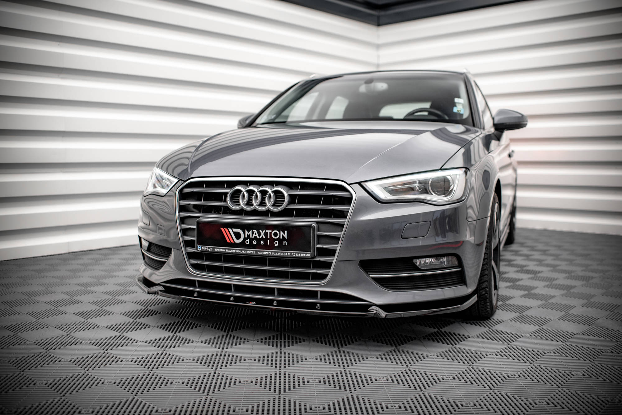 Maxton Design Передний сплиттер Audi A3 Sportback 8V