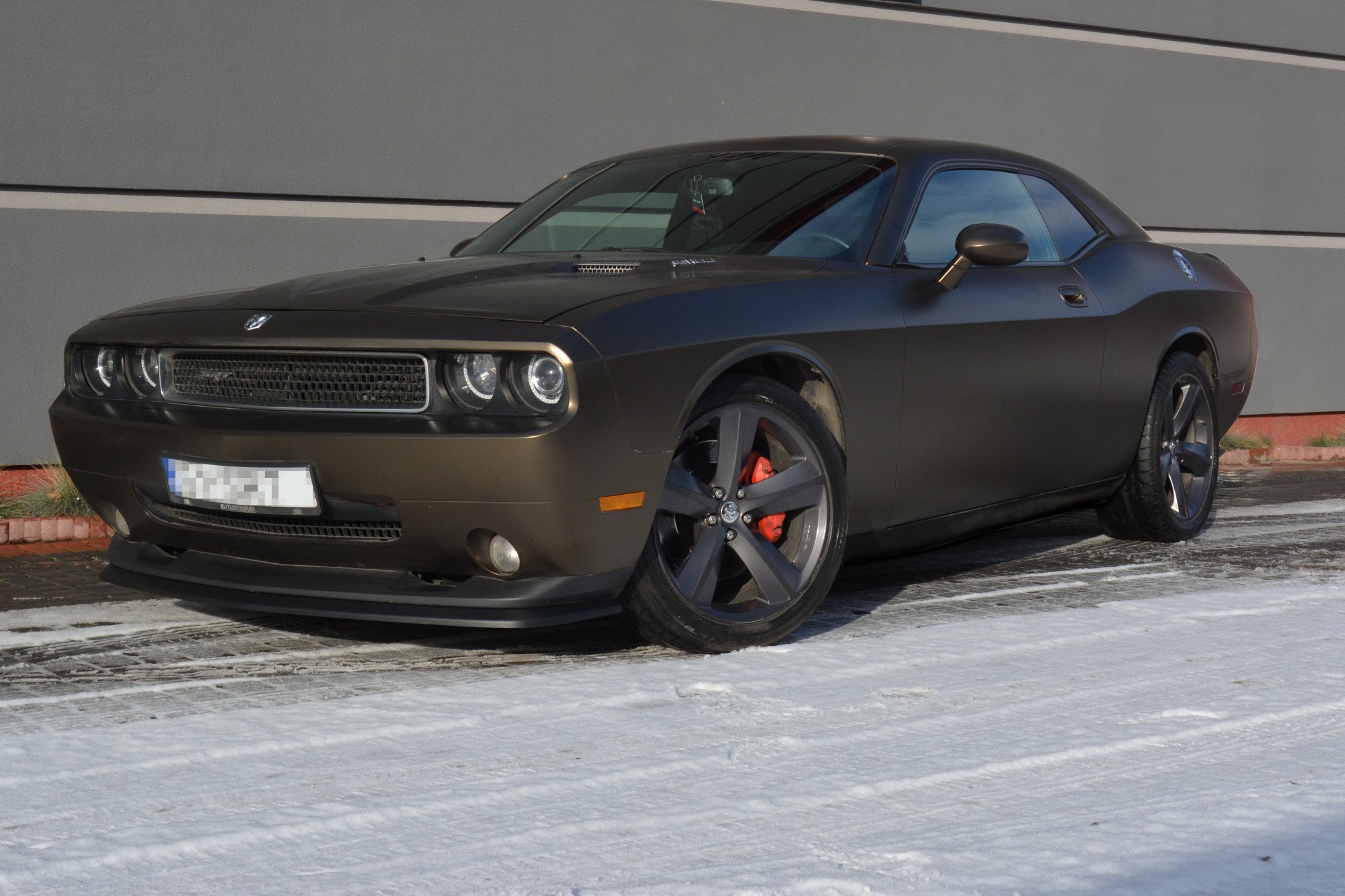 Maxton Design Передний сплиттер для Dodge Challenger MK3. Phase-I SRT8 Coupe. — изображение 2