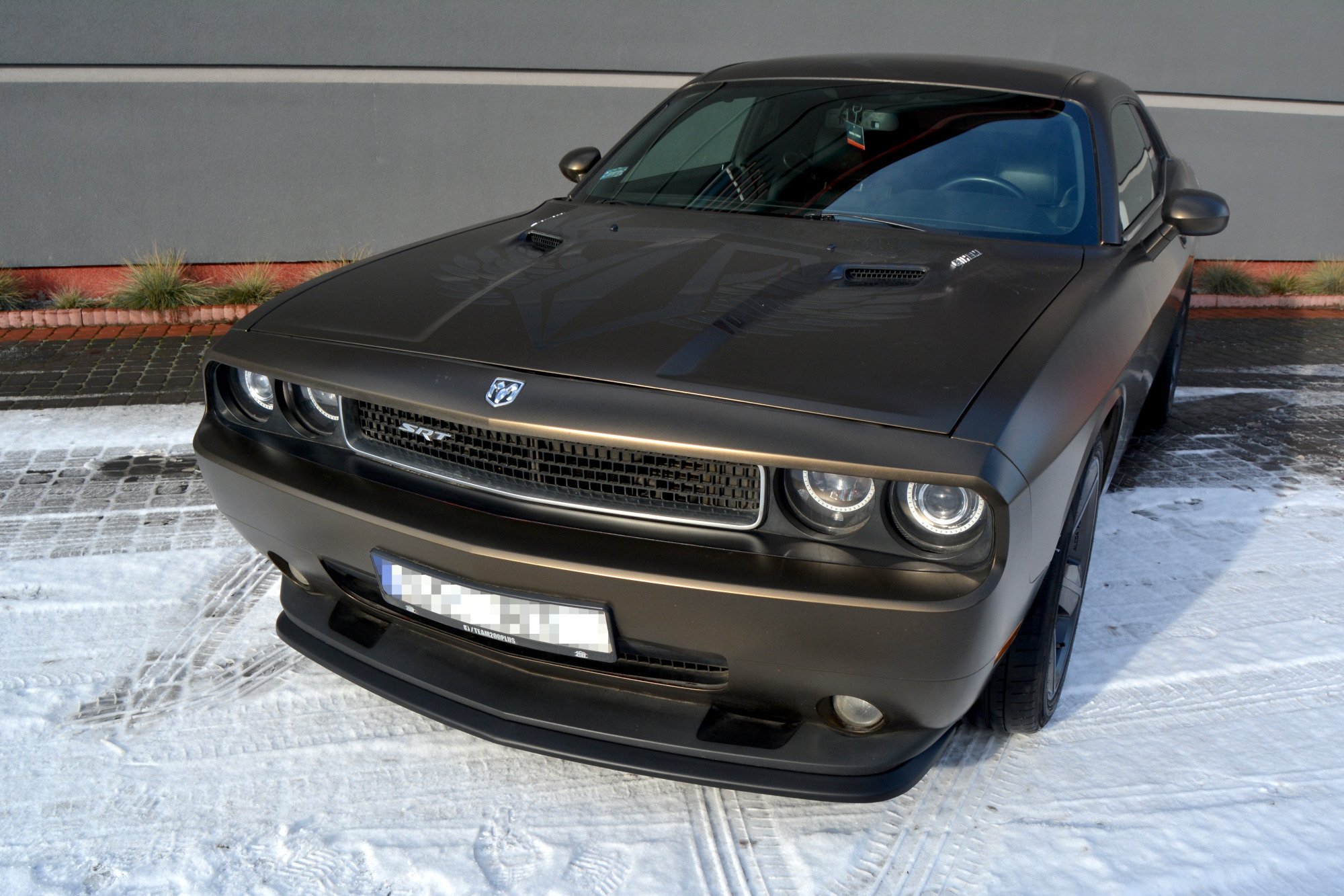 Maxton Design Передний сплиттер для Dodge Challenger MK3. Phase-I SRT8 Coupe. — изображение 4