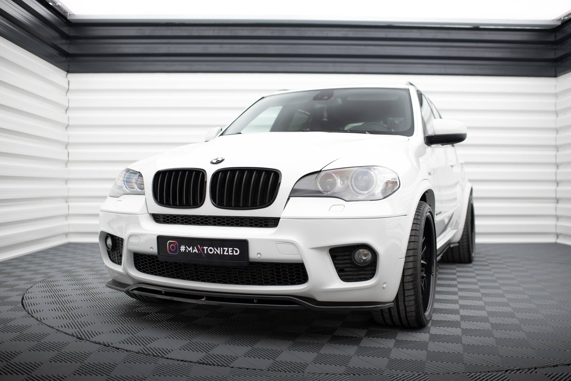 Maxton Design Передний сплиттер для BMW X5 E70 Facelift M pack