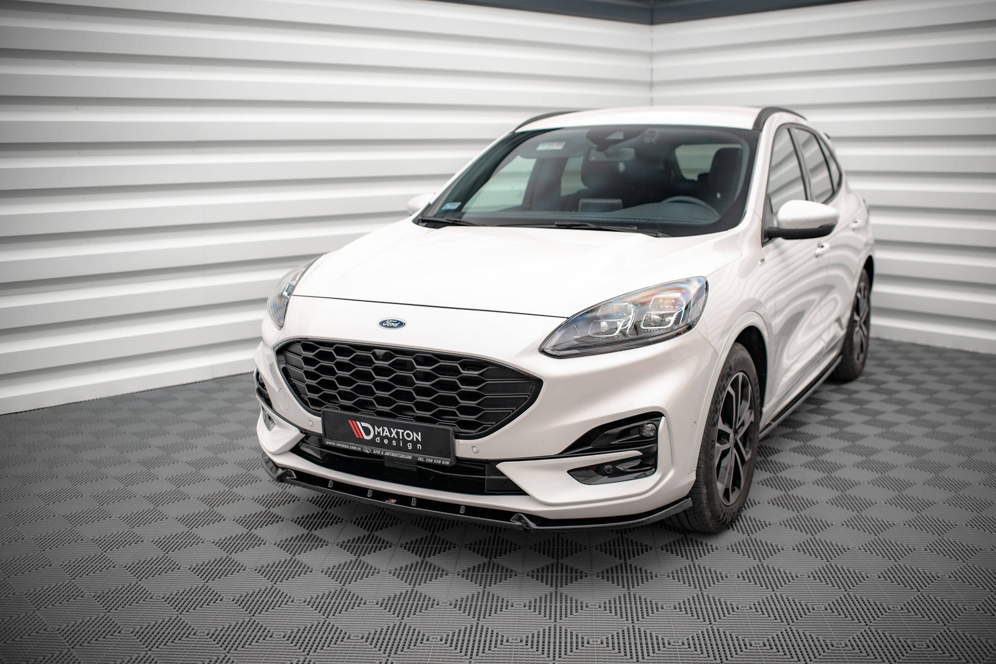 Maxton Design Передний сплиттер Ford Kuga ST-Line Mk3