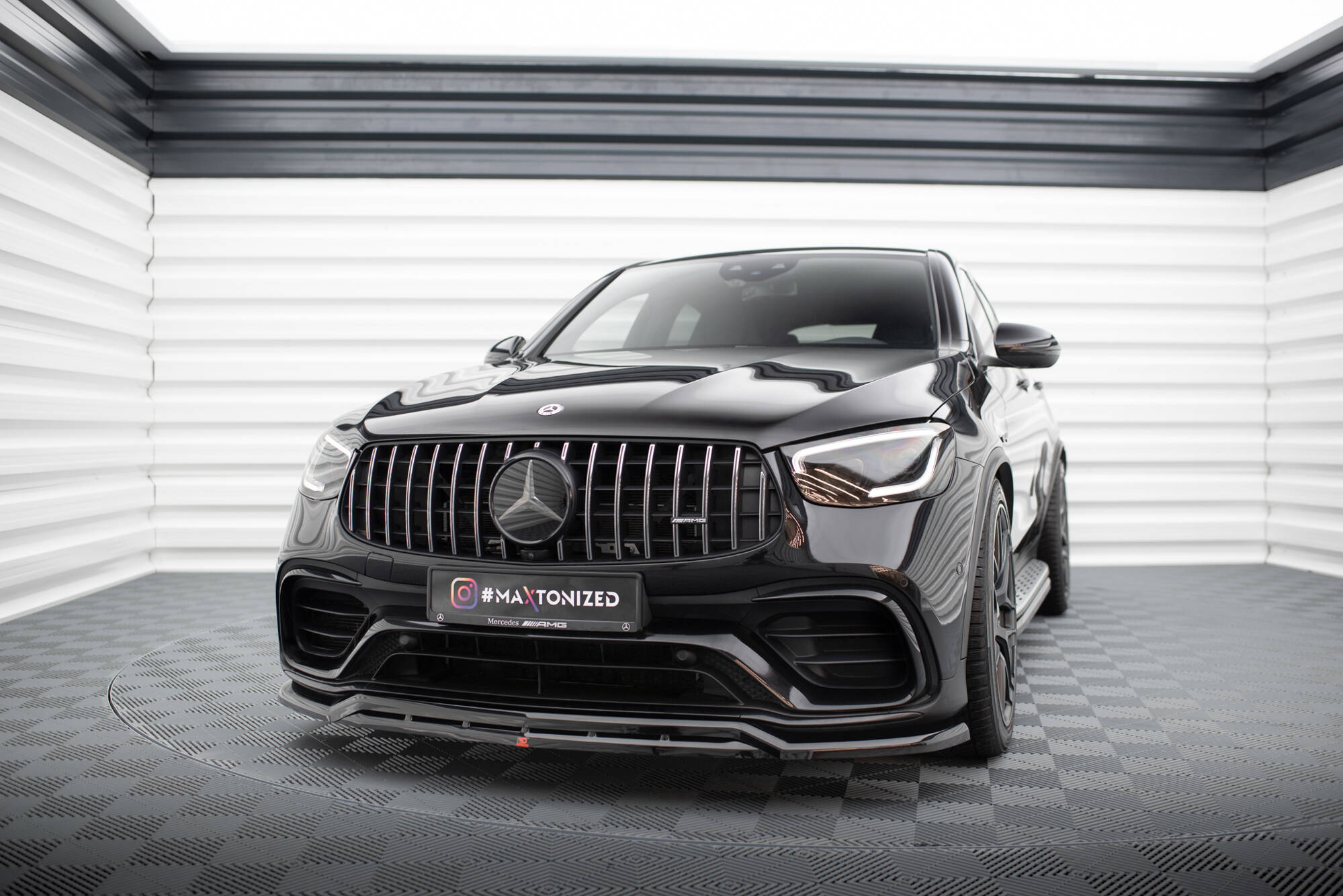Maxton Design Передний сплиттер Mercedes-AMG GLC 63 SUV / Coupe X253 / C253
