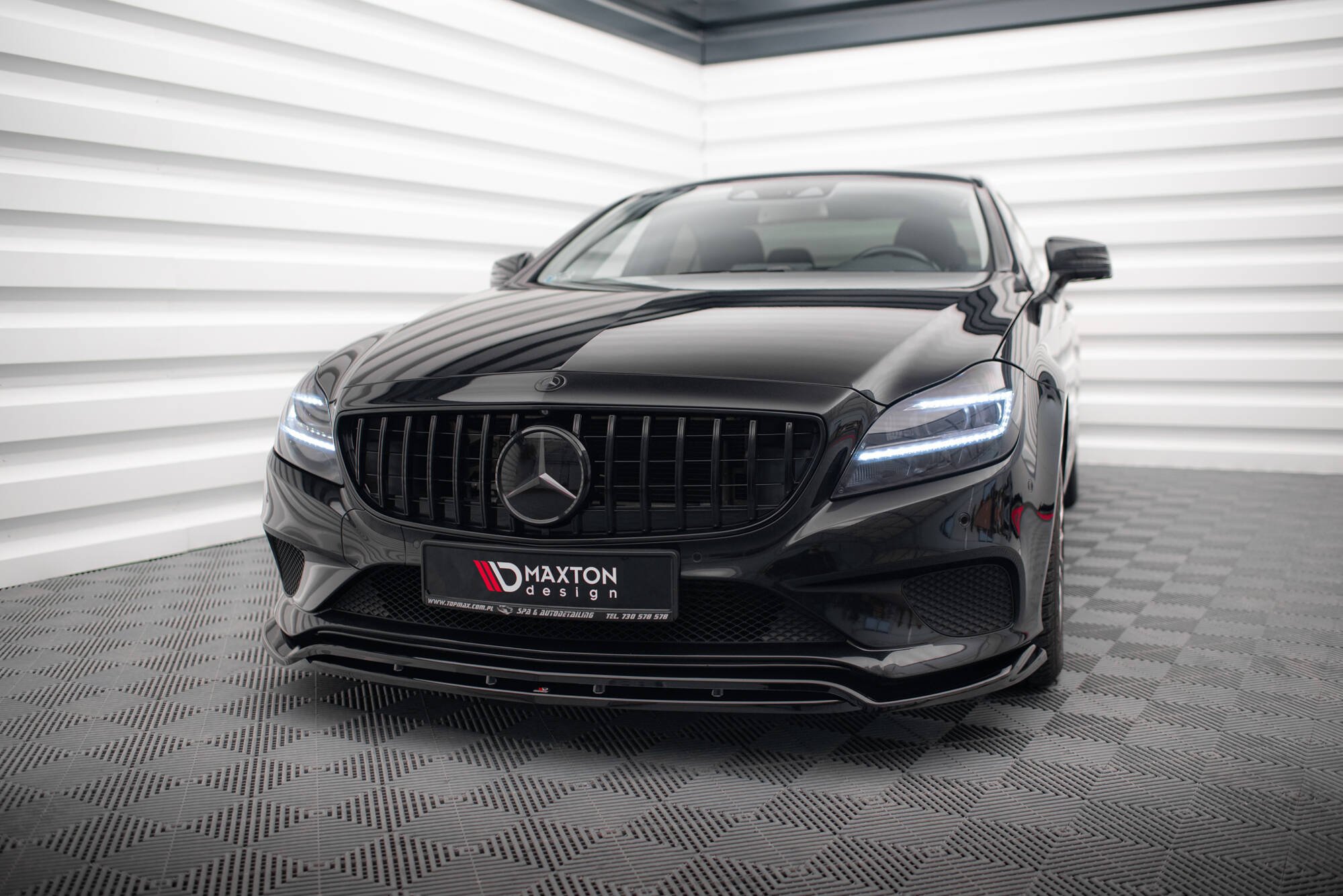 Maxton Design Передний сплиттер Mercedes-Benz CLS C218 после рестайлинга