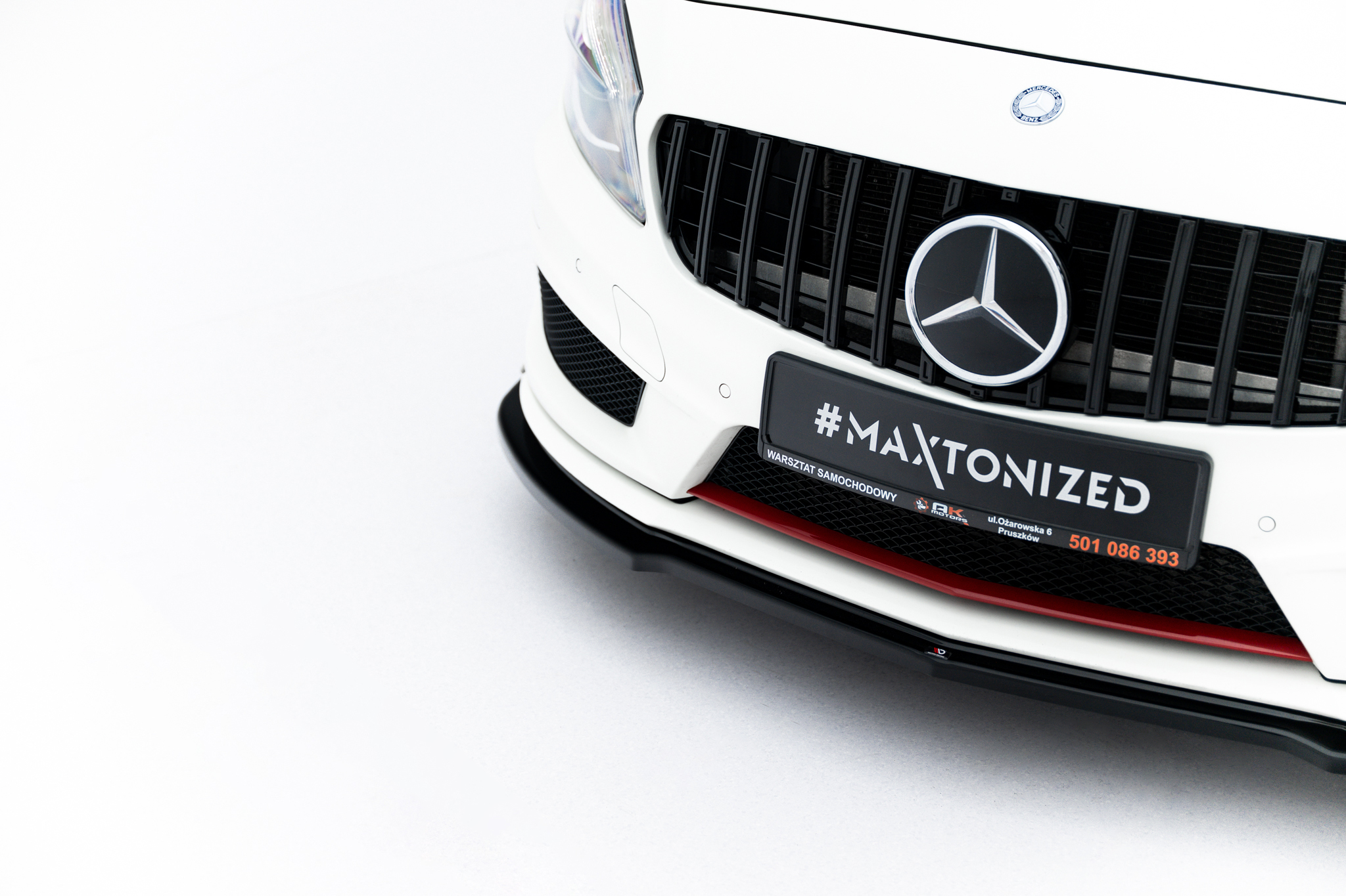 Maxton Design Передний сплиттер Mercedes-Benz W176 AMG-LINE Preface — изображение 4