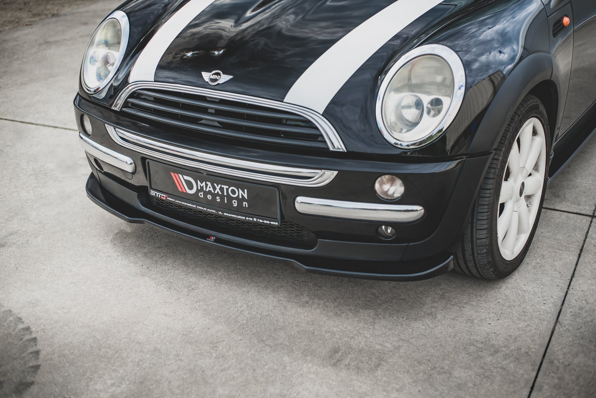 Maxton Design Передний сплиттер Mini Cooper / One R50 — изображение 3