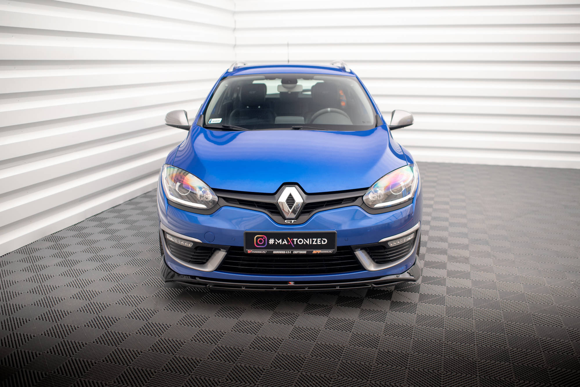 Maxton Design Передний сплиттер Renault Megane GT Line Grandour Mk3 Facelift — изображение 2