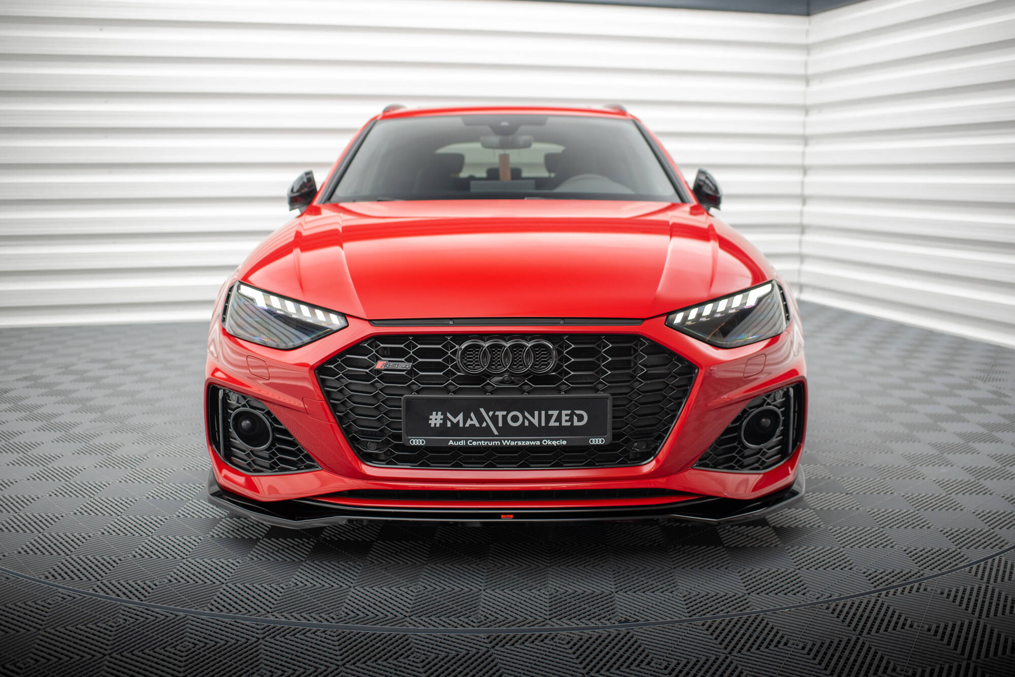 Maxton Design Передний сплиттер V.1 для Audi RS4 B9 (рестайлинг) — изображение 2