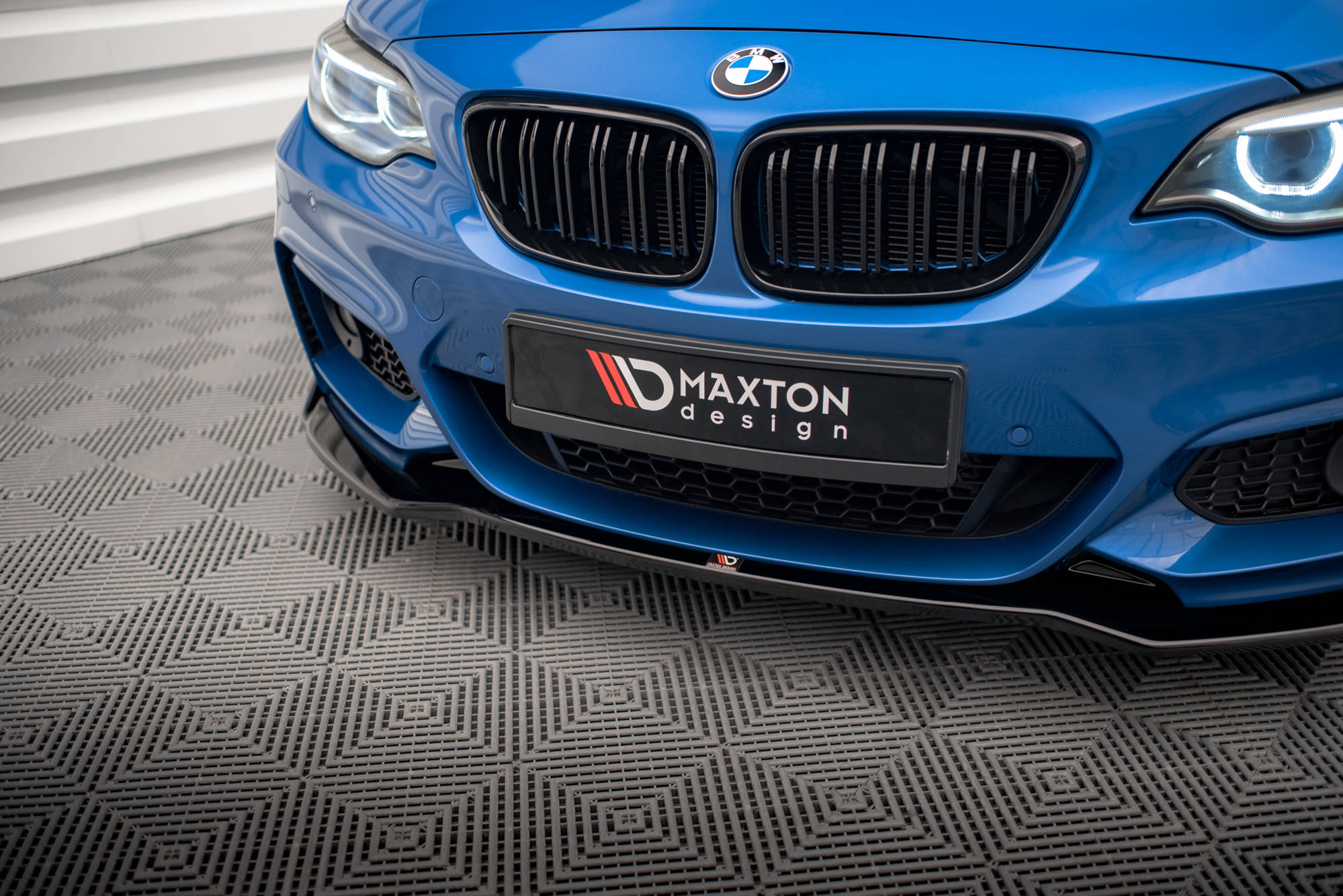 Maxton Design Передний сплиттер V.1 BMW 2 M-Pack F22 — изображение 3