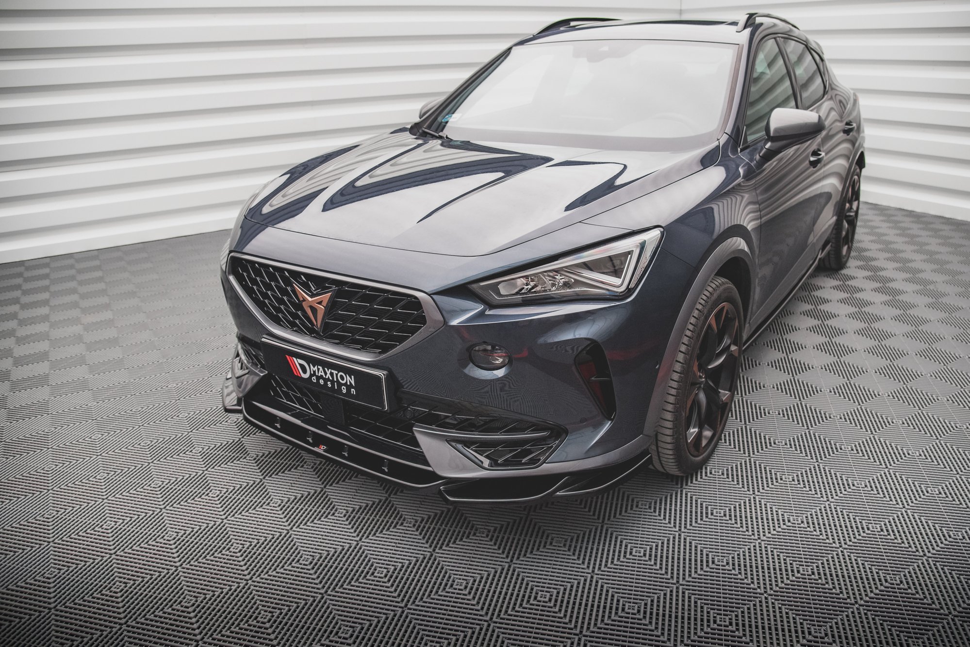 Maxton Design Передний сплиттер V.1 Cupra Formentor