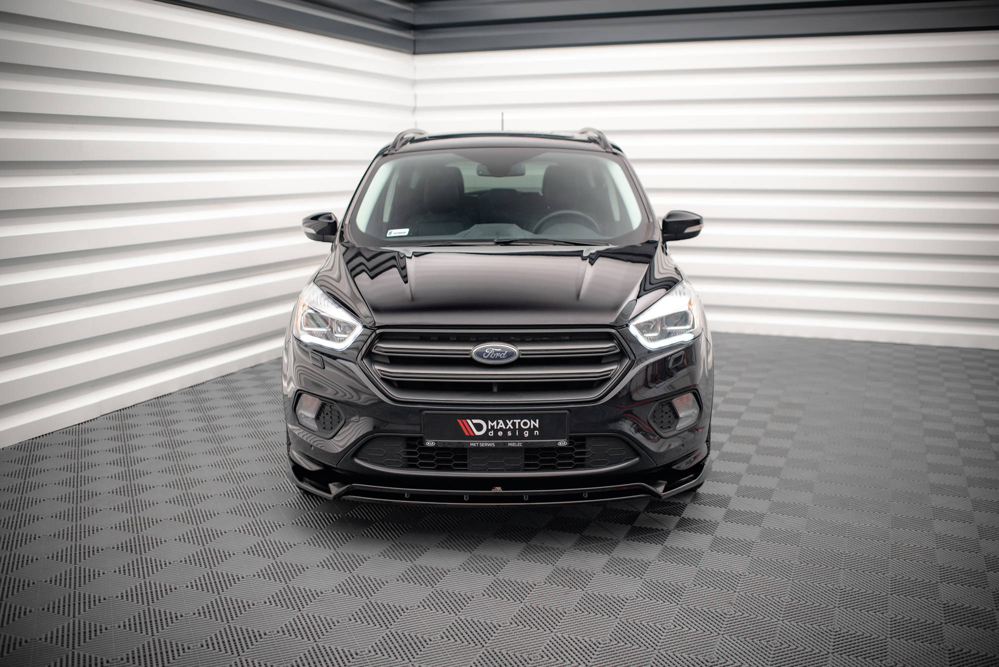 Maxton Design Передний сплиттер V.1 для Ford Escape ST-Line Mk3 — изображение 2