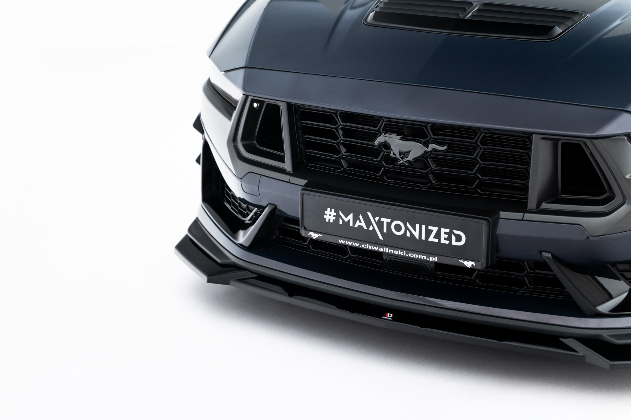 Maxton Design Передний сплиттер V.1 для Ford Mustang Dark Horse Mk7 — изображение 2