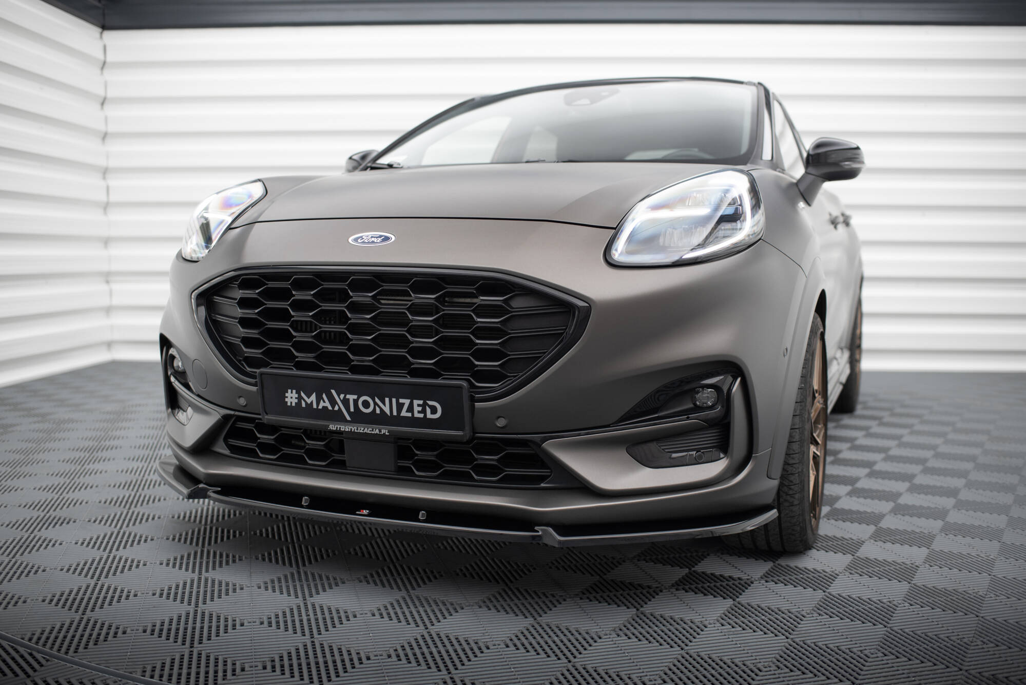 Maxton Design Передний сплиттер V.1 для Ford Puma ST / ST-Line Mk1