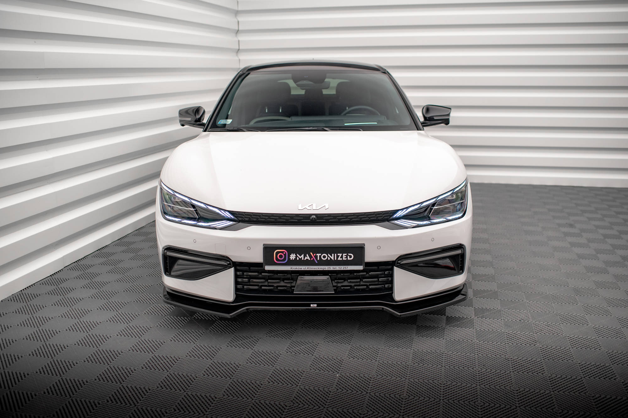 Maxton Design Передний сплиттер V.1 для Kia EV6 GT-Line Mk1 — изображение 2