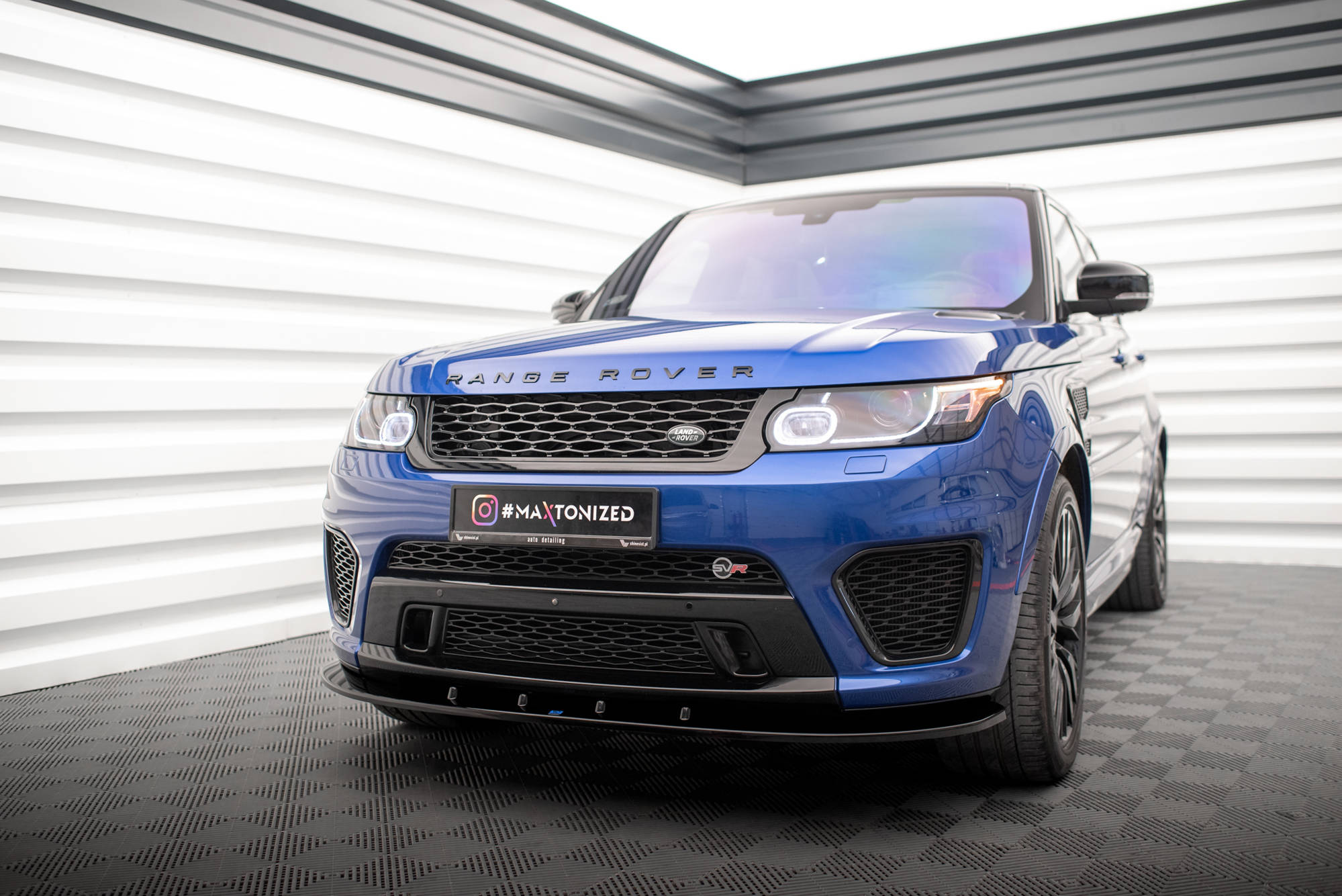 Maxton Design Передний сплиттер V.1 для Land Rover Range Rover Sport SVR Mk2