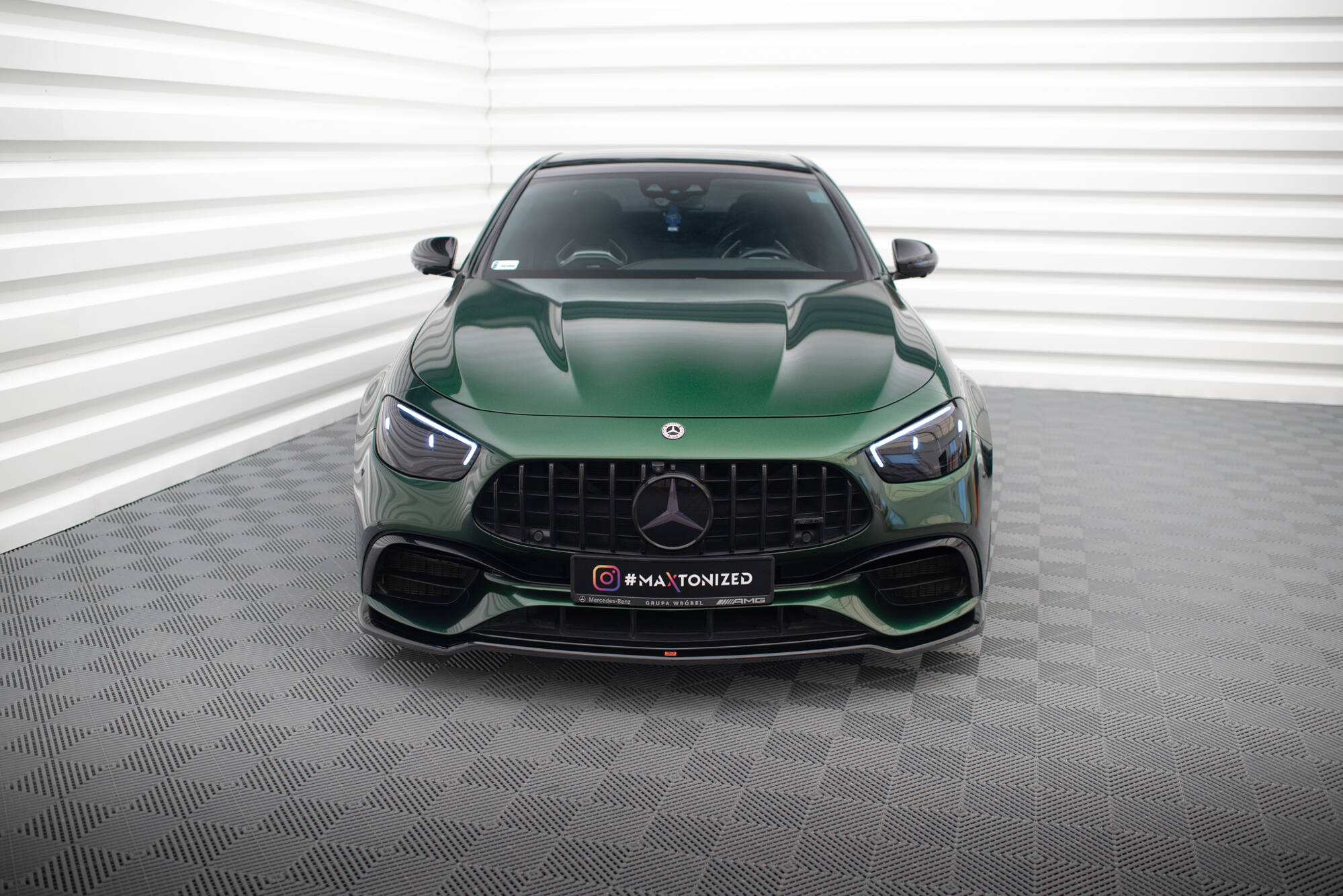 Maxton Design Передний сплиттер V.1 для Mercedes-AMG E63 W213 (рестайлинг) — изображение 2