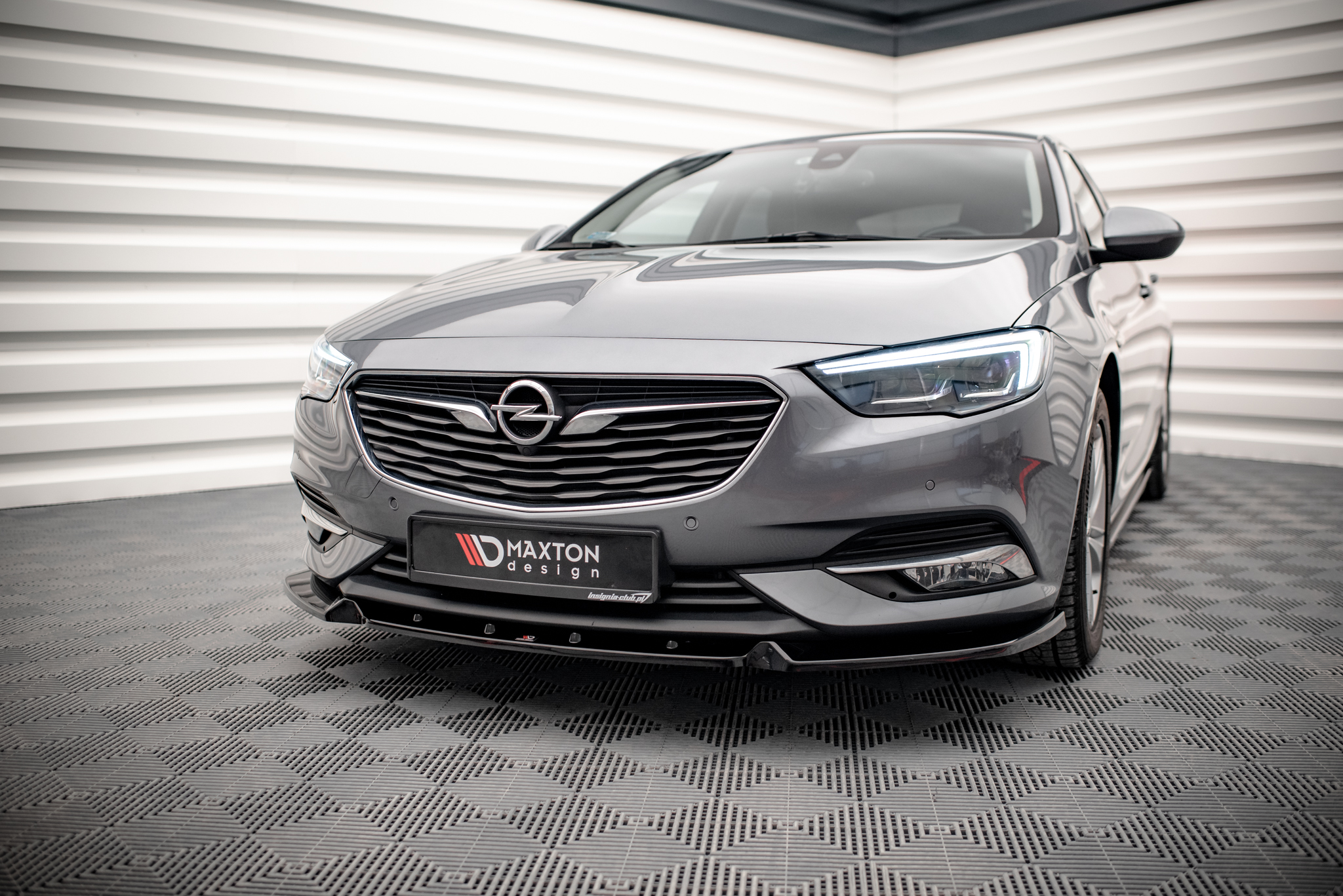 Maxton Design Передний сплиттер V.1 для Opel Insignia Mk2