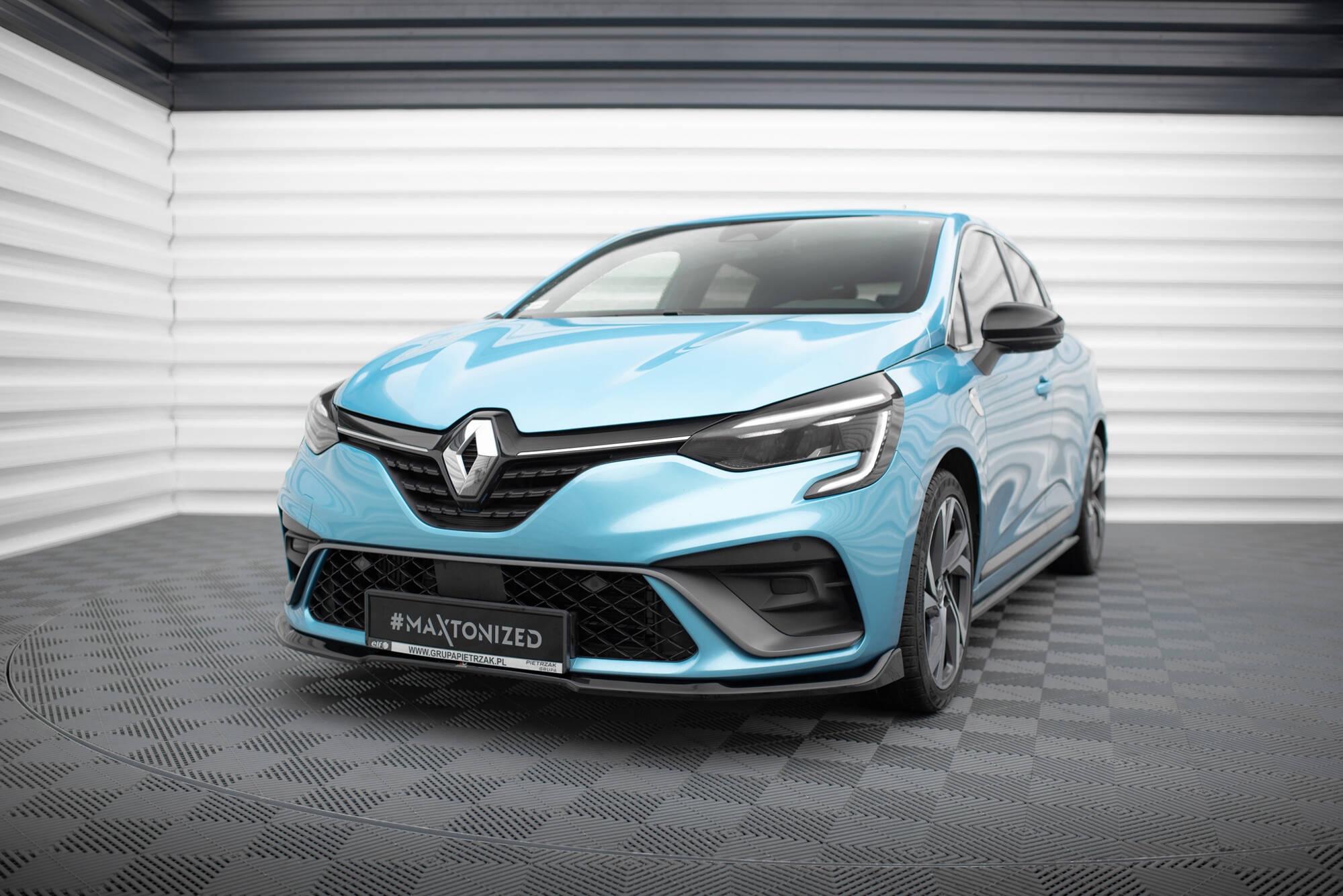 Maxton Design Передний сплиттер V.1 для Renault Clio RS Line Mk5