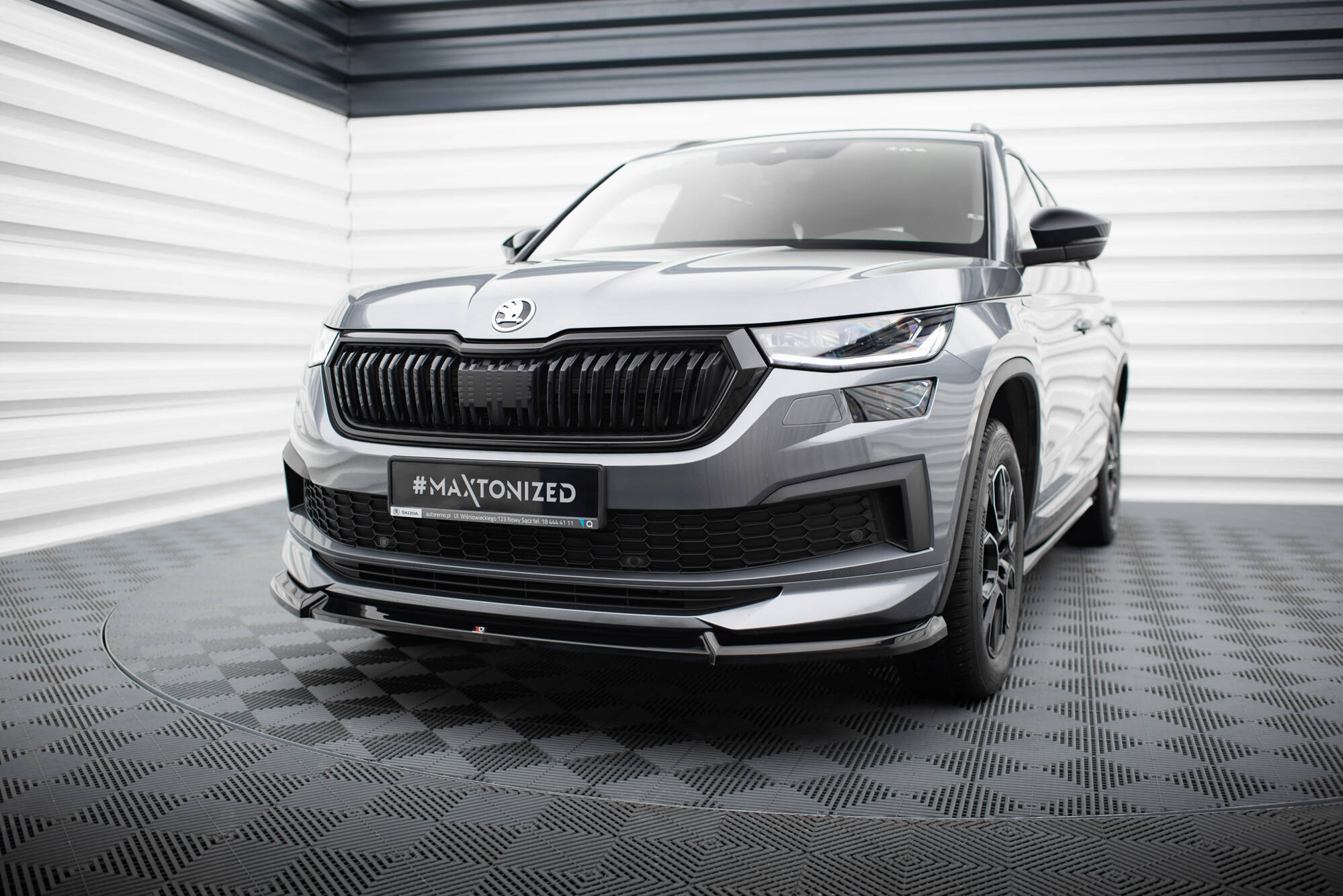 Maxton Design Передний сплиттер V.1 Skoda Kodiaq Sportline Mk1 Facelift