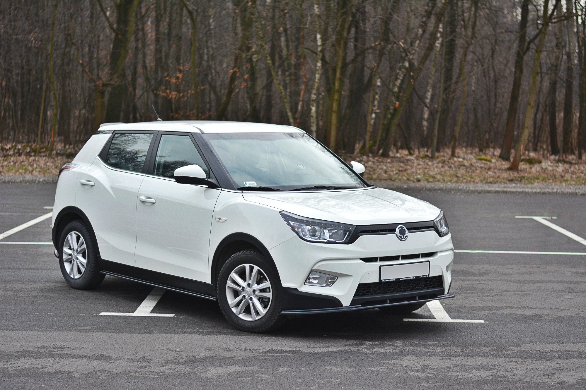 Maxton Design ПЕРЕДНИЙ СПЛИТЕР V.1 SSANGYONG TIVOLI