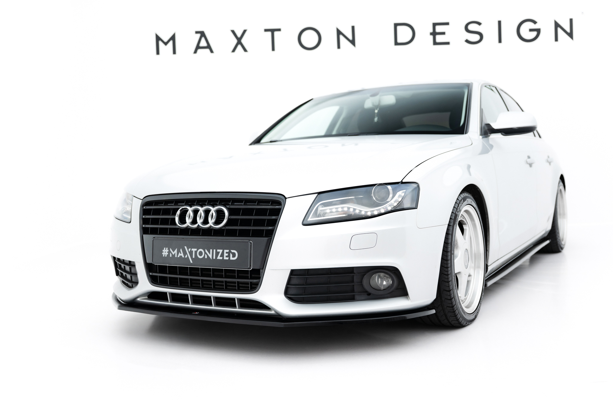Maxton Design Передний сплиттер V.2 Audi A4 Sedan / Avant B8