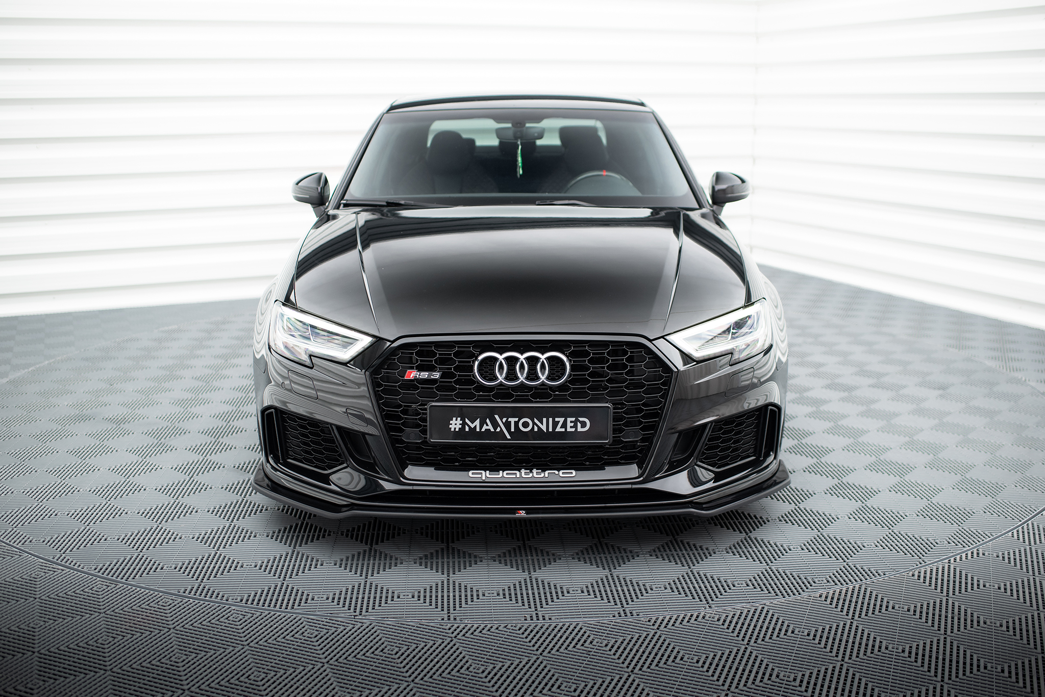 Maxton Design Передний сплиттер V.2 для Audi RS3 Sedan 8V Facelift