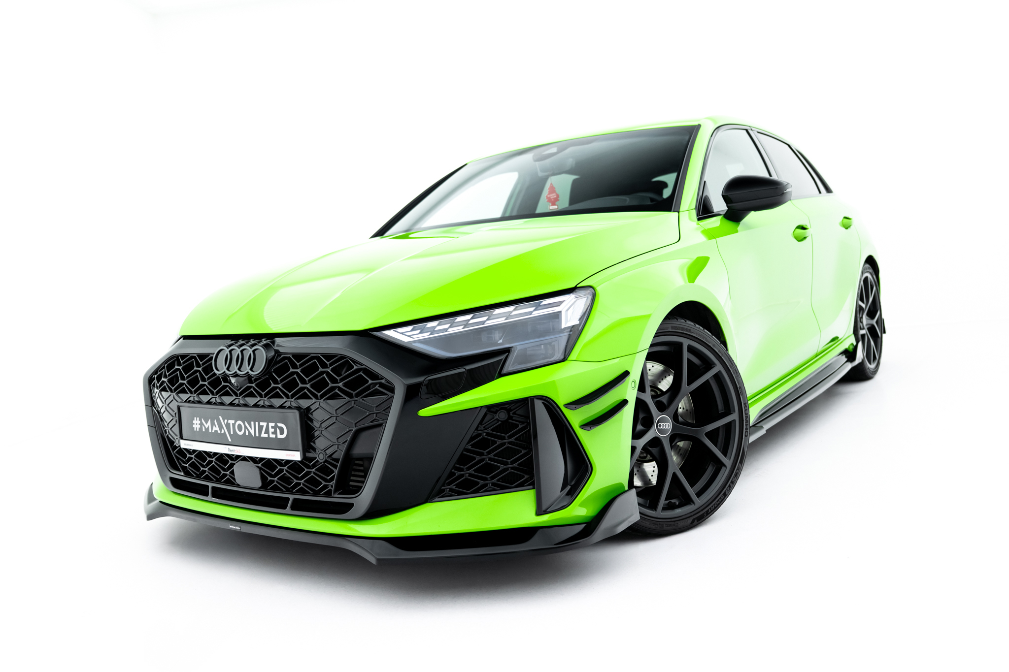Maxton Design Передний сплиттер V.2 для Audi RS3 Sportback 8Y (рестайлинг)