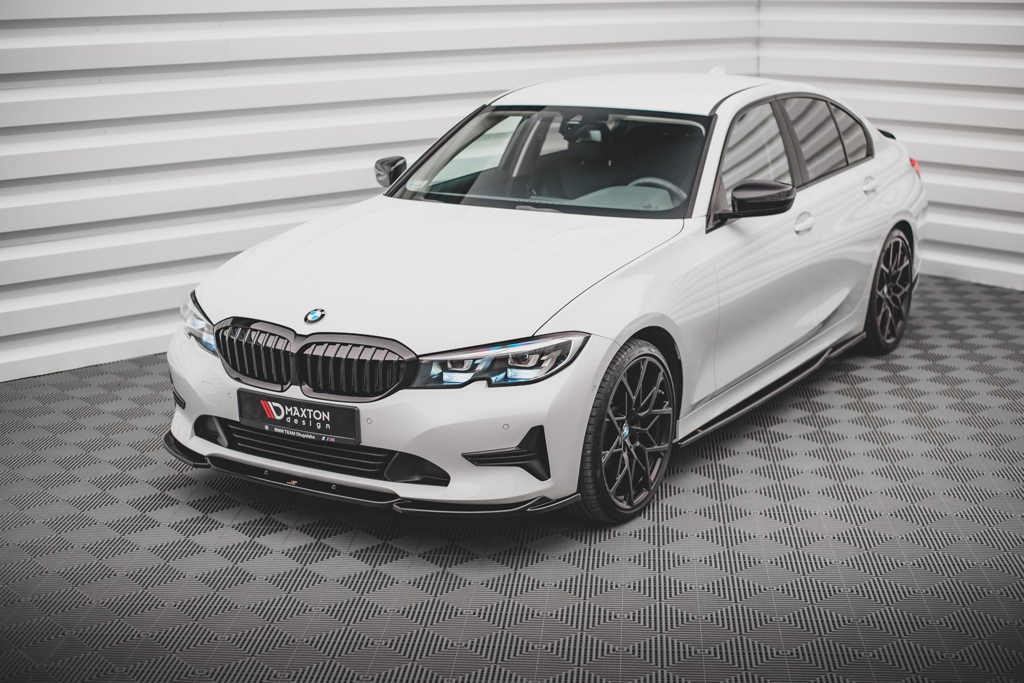 Maxton Design Передний сплиттер V.2 для BMW 3 G20 / G21