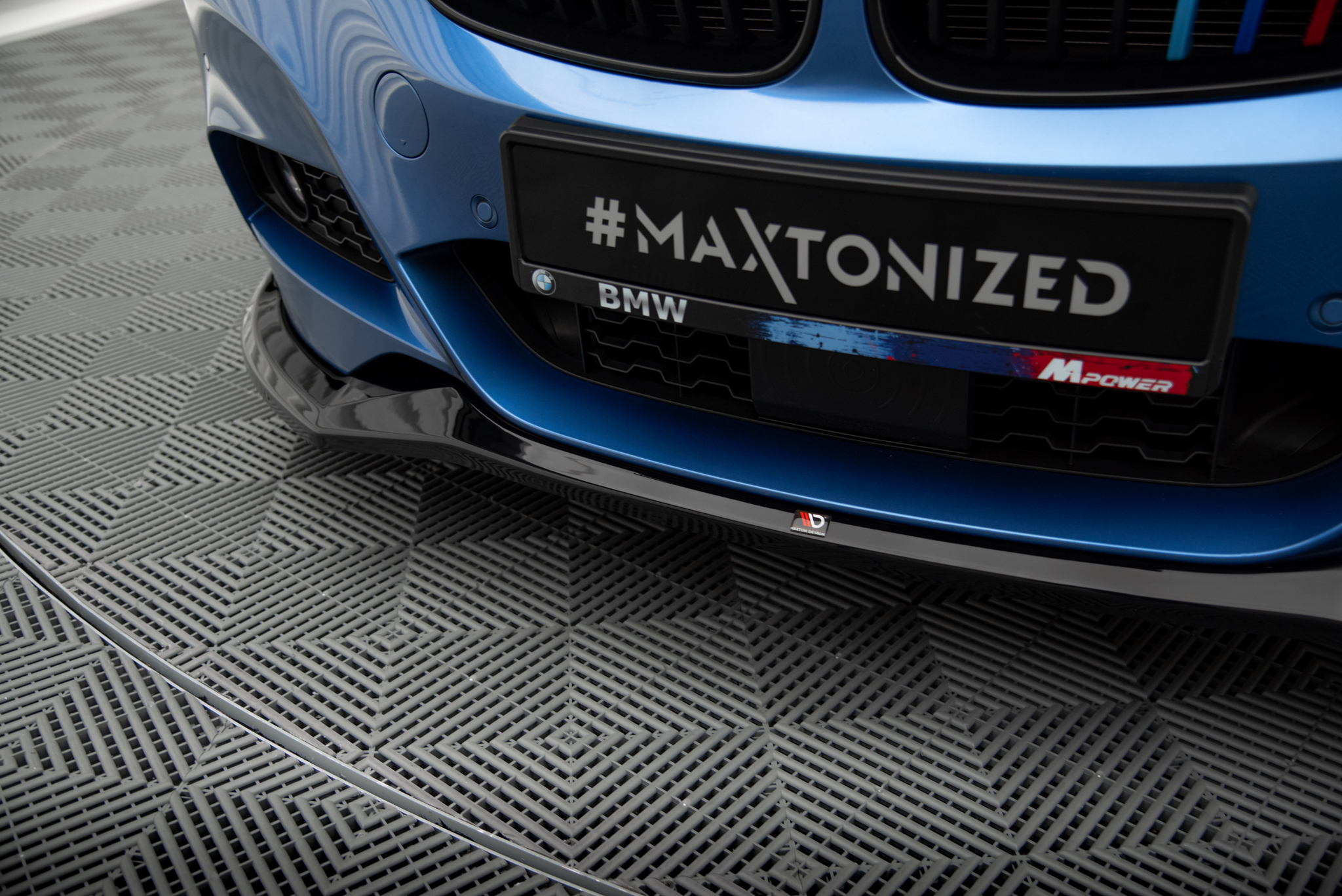 Maxton Design Передний сплиттер V.2 BMW 3 GT M-Pack F34 — изображение 3