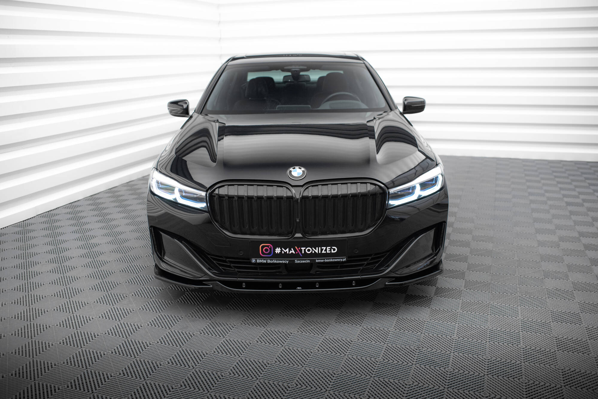 Maxton Design Передний сплиттер V.2 для BMW 7 G11 / G12 (рестайлинг) — изображение 2