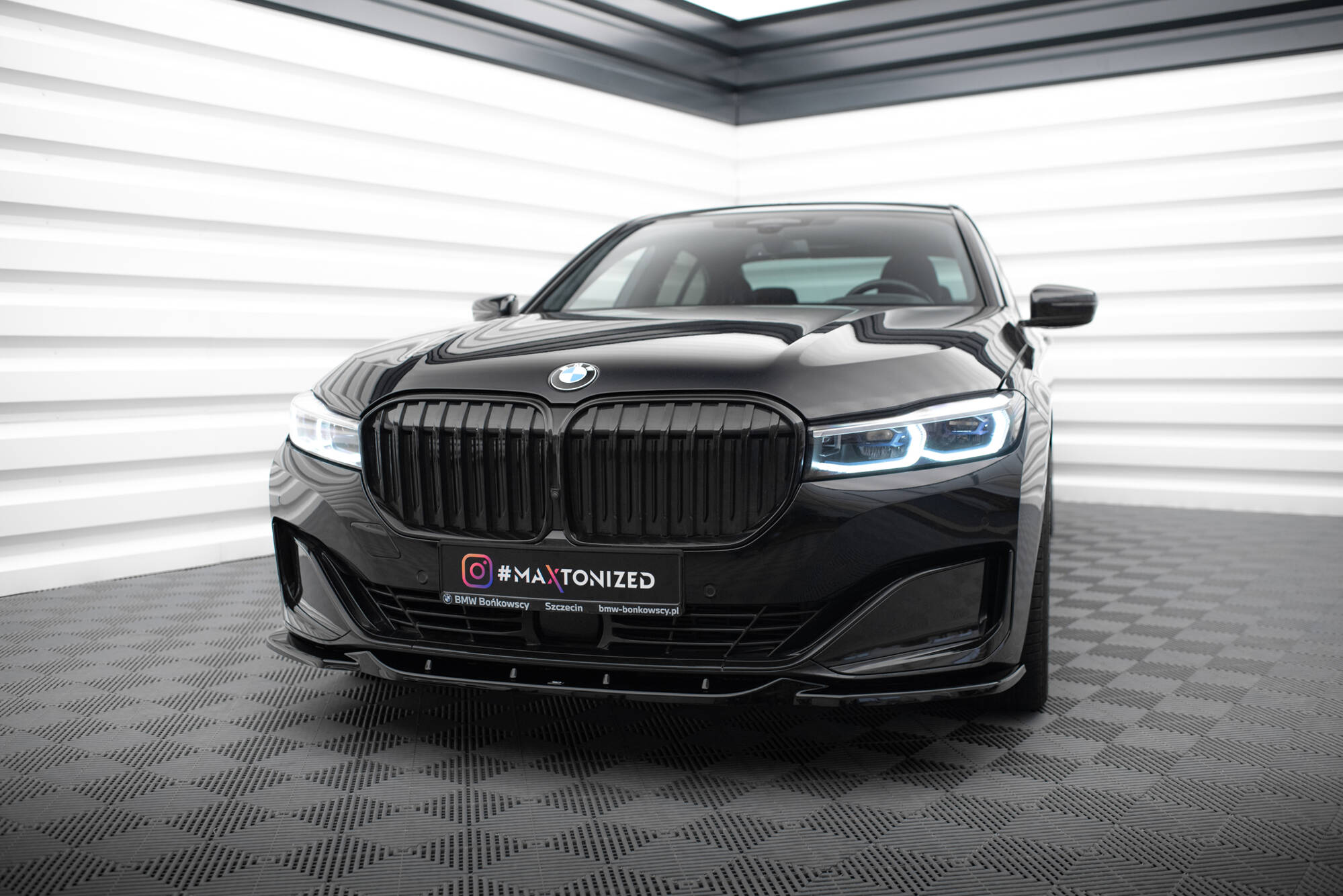 Maxton Design Передний сплиттер V.2 для BMW 7 G11 / G12 (рестайлинг)
