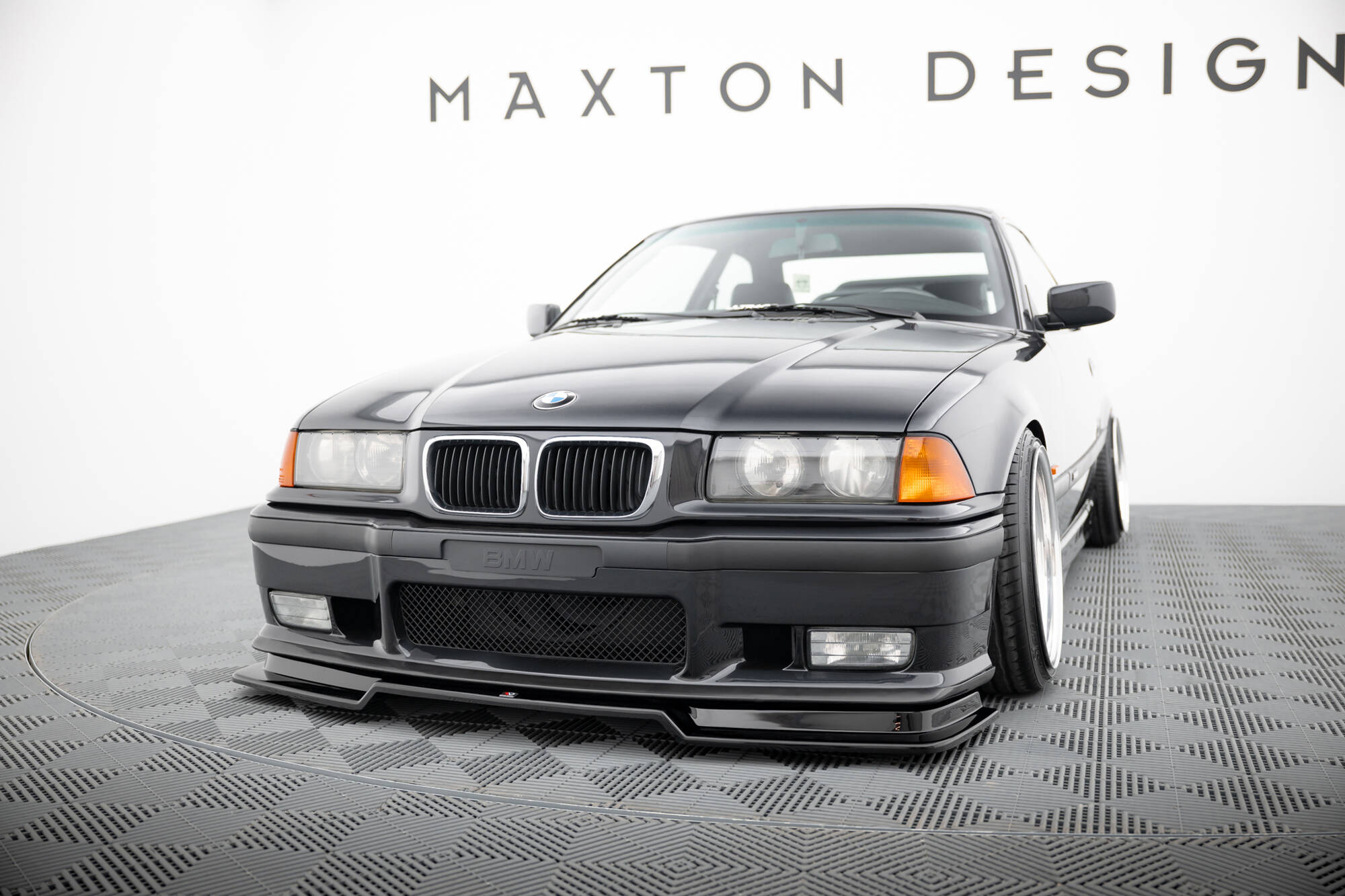 Maxton Design Передний сплиттер V.2 для BMW M3 / 3 M-Pack E36 Coupe