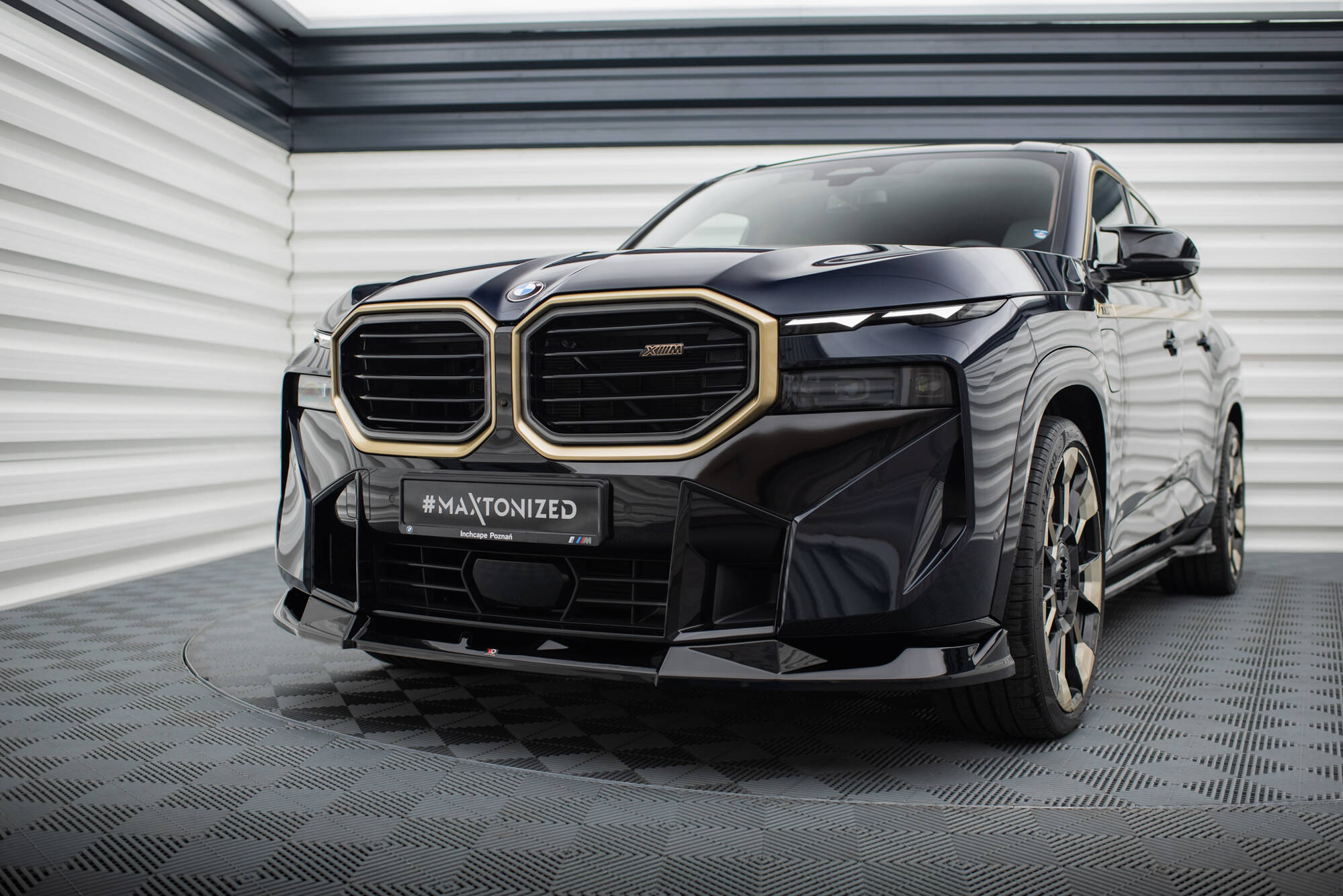 Maxton Design Передний сплиттер V.2 BMW XM G09
