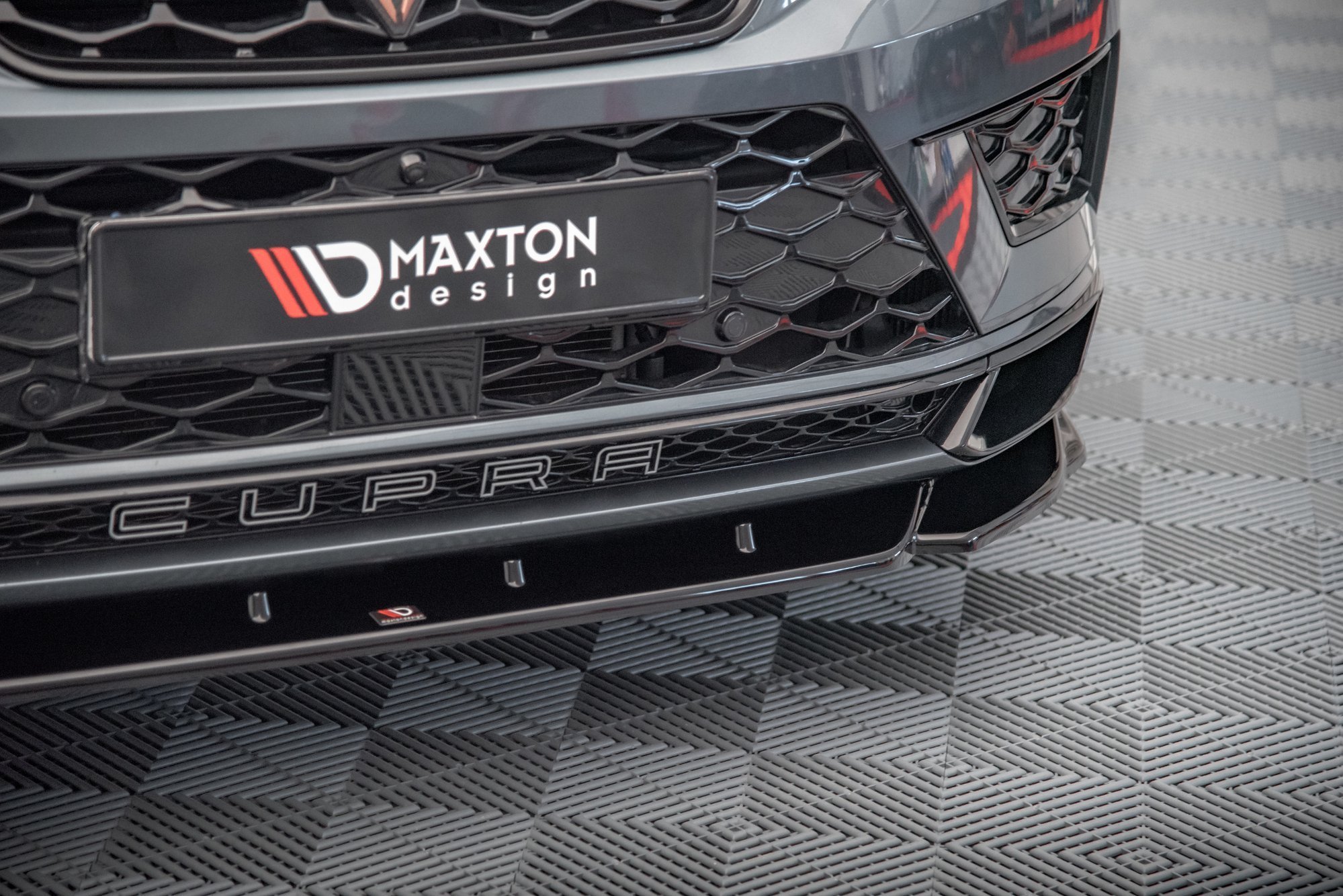 Maxton Design Передний сплиттер V.2 Cupra Ateca Mk1 — изображение 5