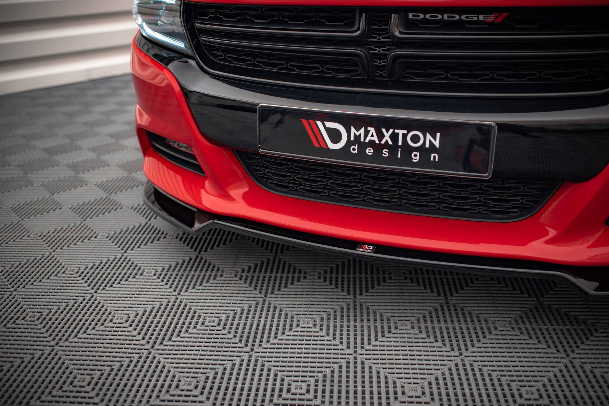 Maxton Design Передний сплиттер V.2 для Dodge Charger RT Mk7 (рестайлинг) — изображение 3
