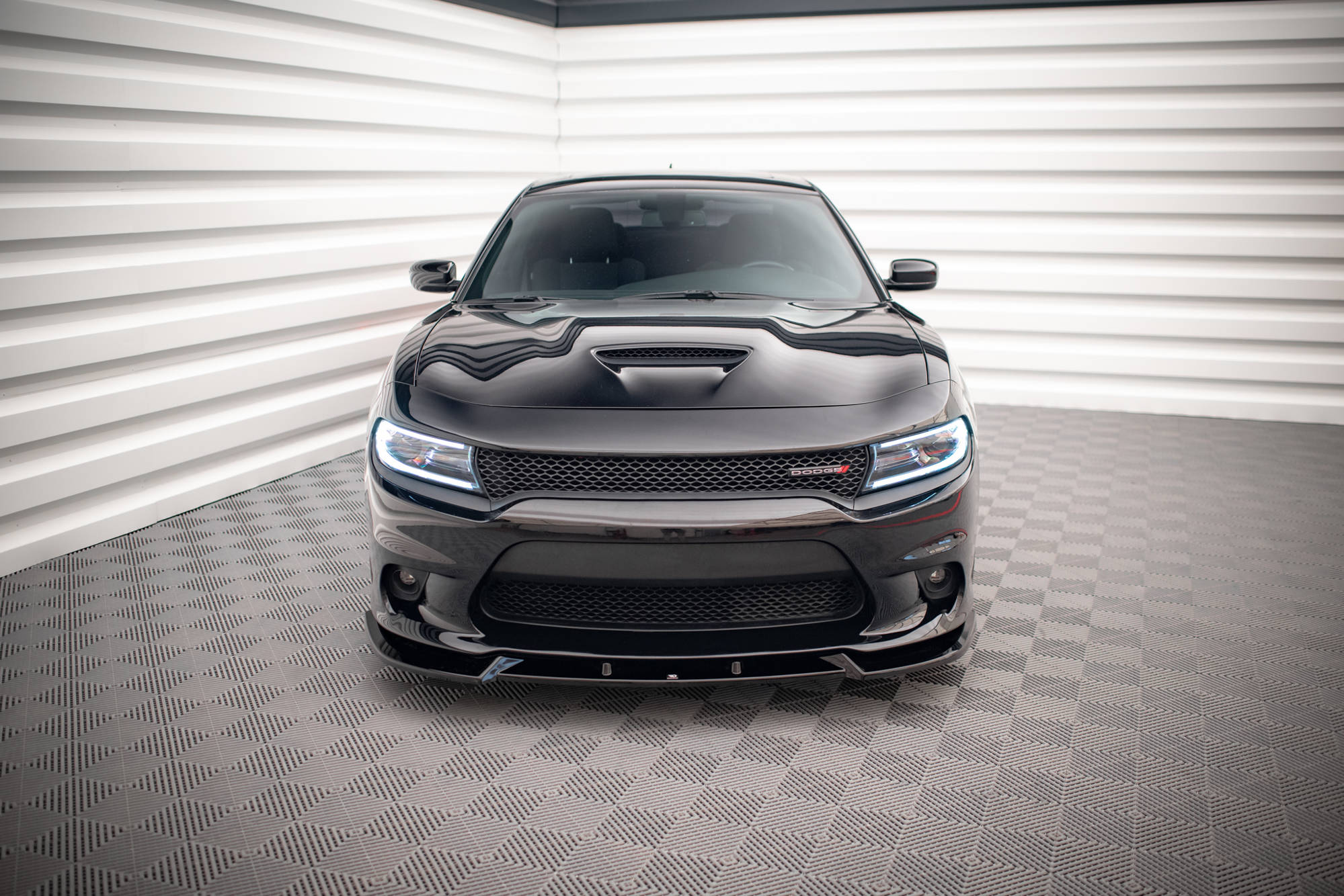 Maxton Design Передний сплиттер V.2 для Dodge Charger SRT Mk7 (рестайлинг) — изображение 2