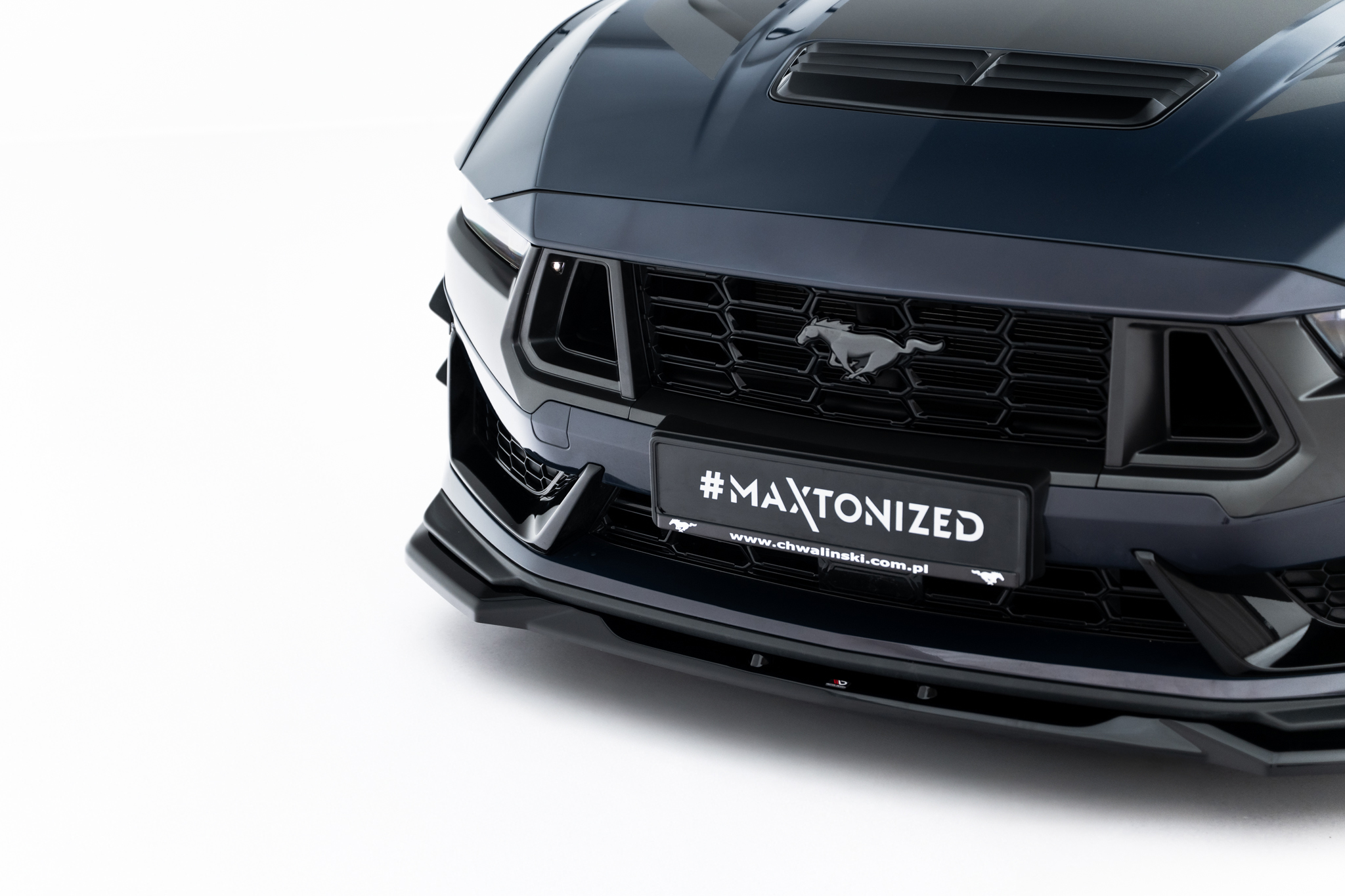 Maxton Design Передний сплиттер V.2 для Ford Mustang Dark Horse Mk7 — изображение 4