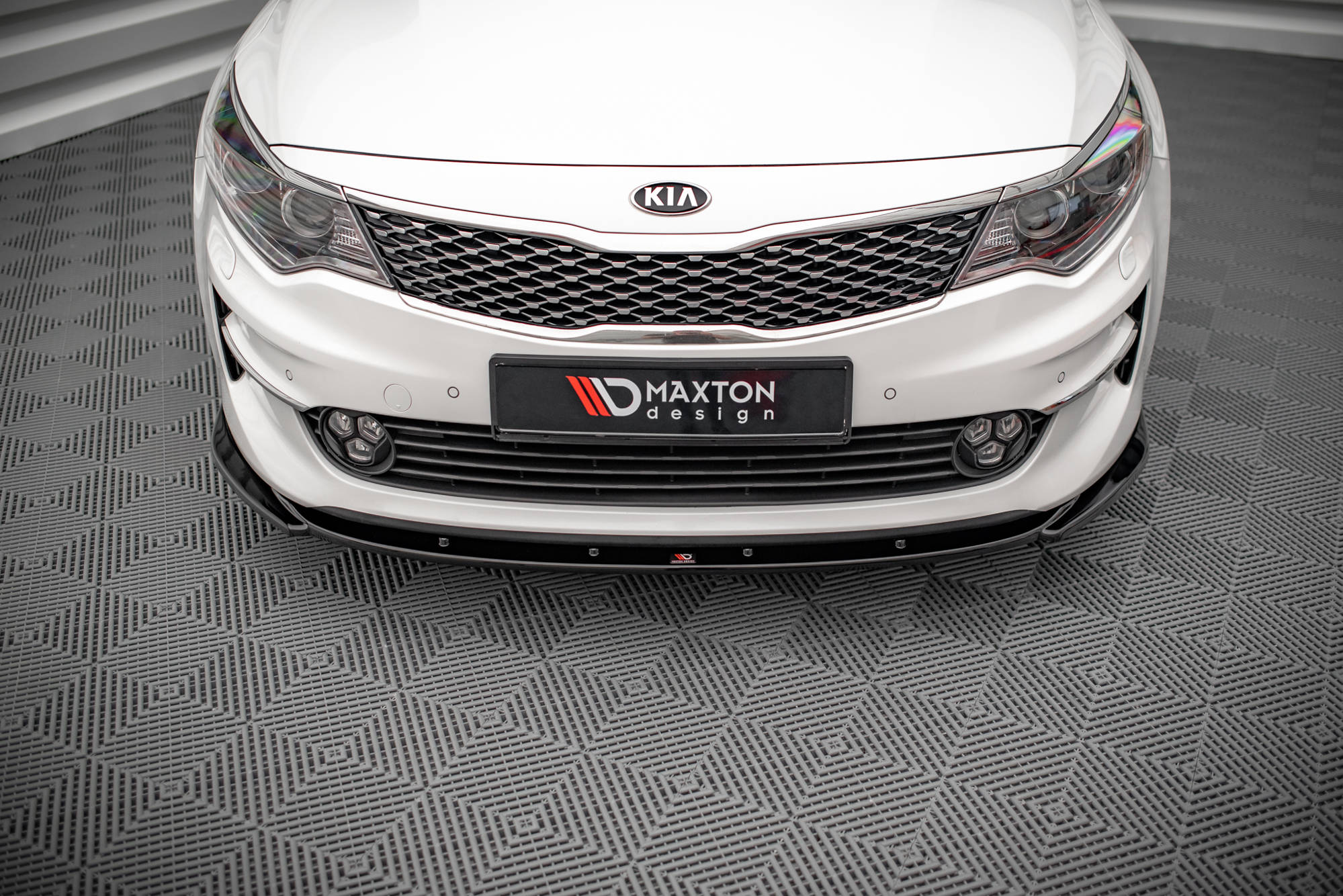 Maxton Design Передний сплиттер V.2 Kia Optima Mk4 — изображение 2