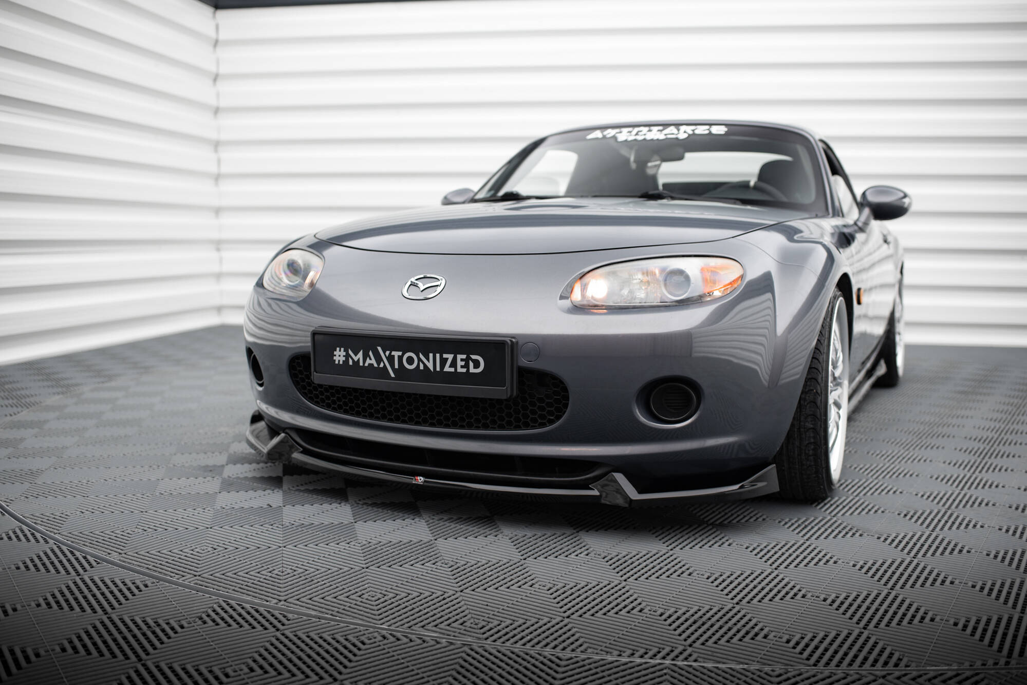 Maxton Design Передний сплиттер V.2 Mazda MX5 NC (Mk3)