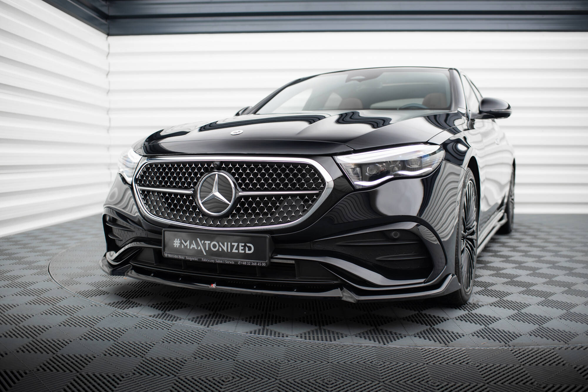 Maxton Design Передний сплиттер V2 для Mercedes-Benz E AMG-Line седан/универсал W214