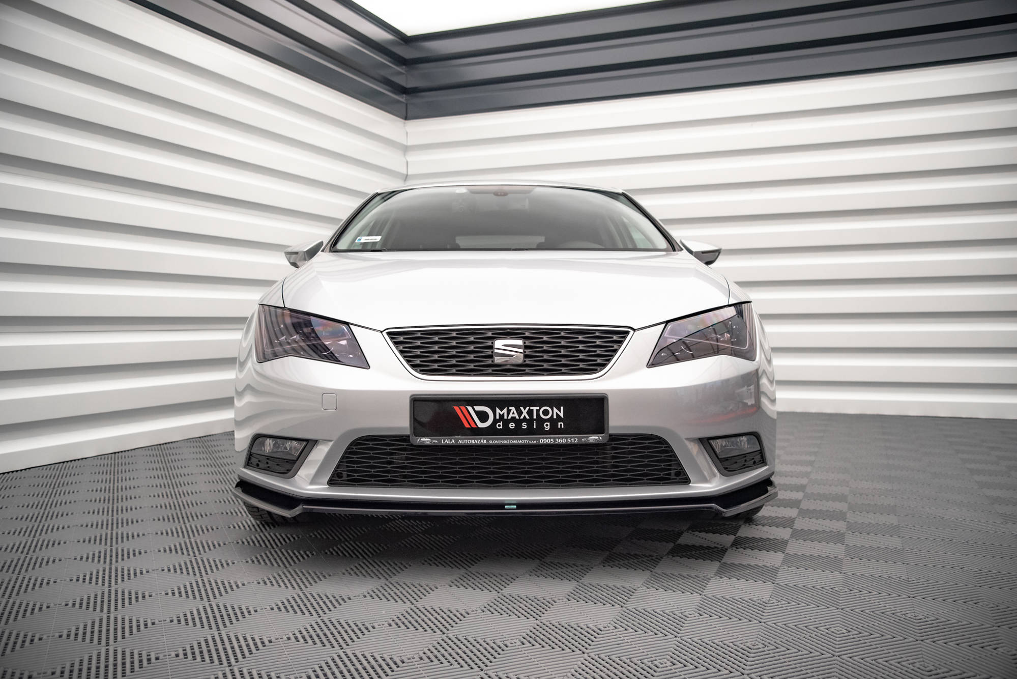 Maxton Design Передний сплиттер V.2 для Seat Leon Mk3 — изображение 2